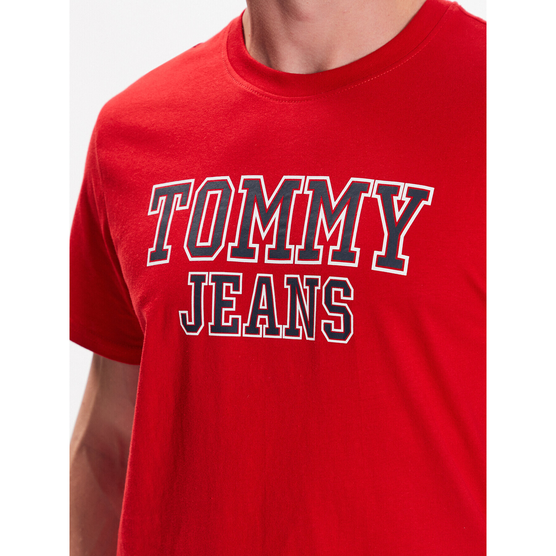 Tommy Jeans Тишърт Essential DM0DM16405 Червен Regular Fit - Pepit.bg