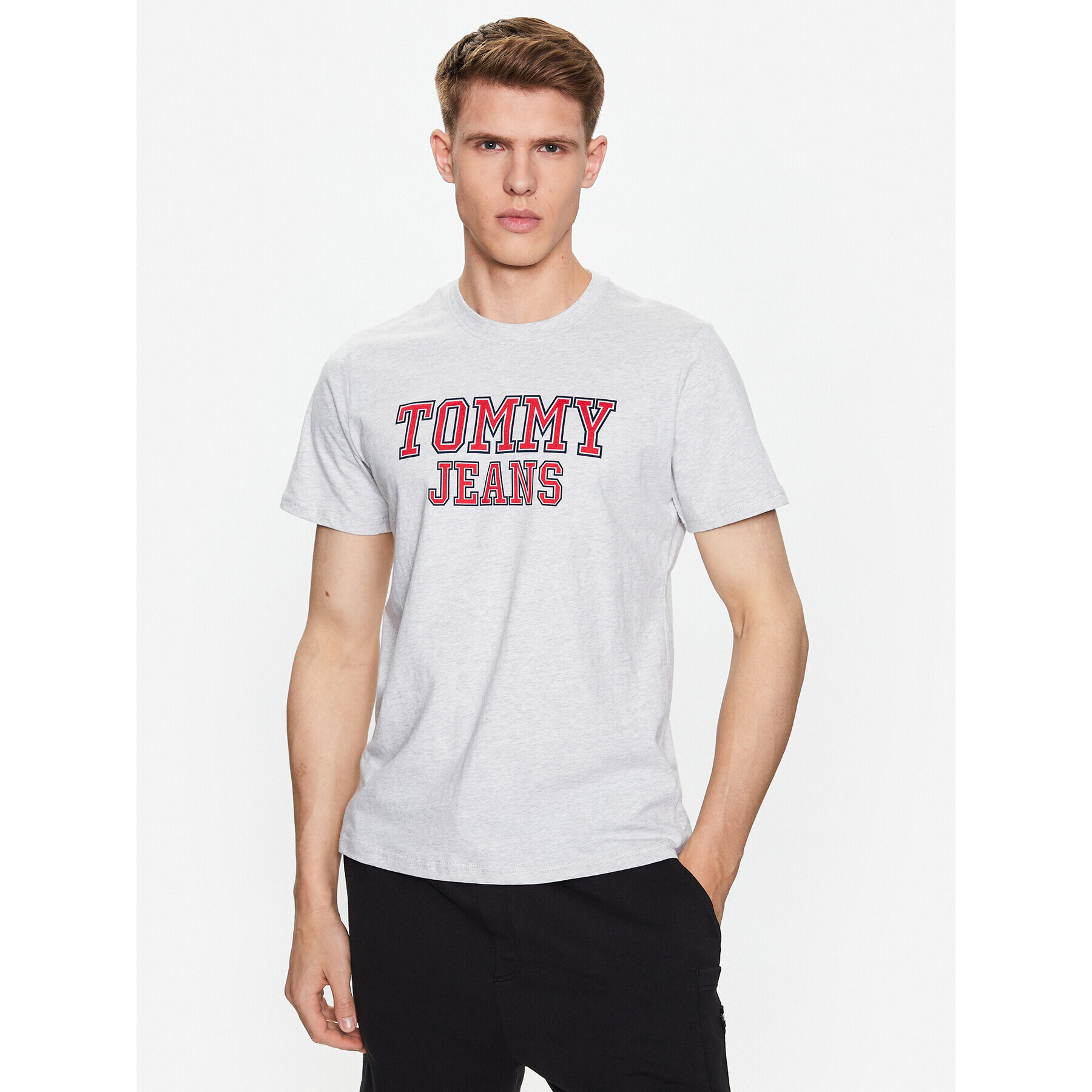 Tommy Jeans Тишърт Essential DM0DM16405 Сив Regular Fit - Pepit.bg