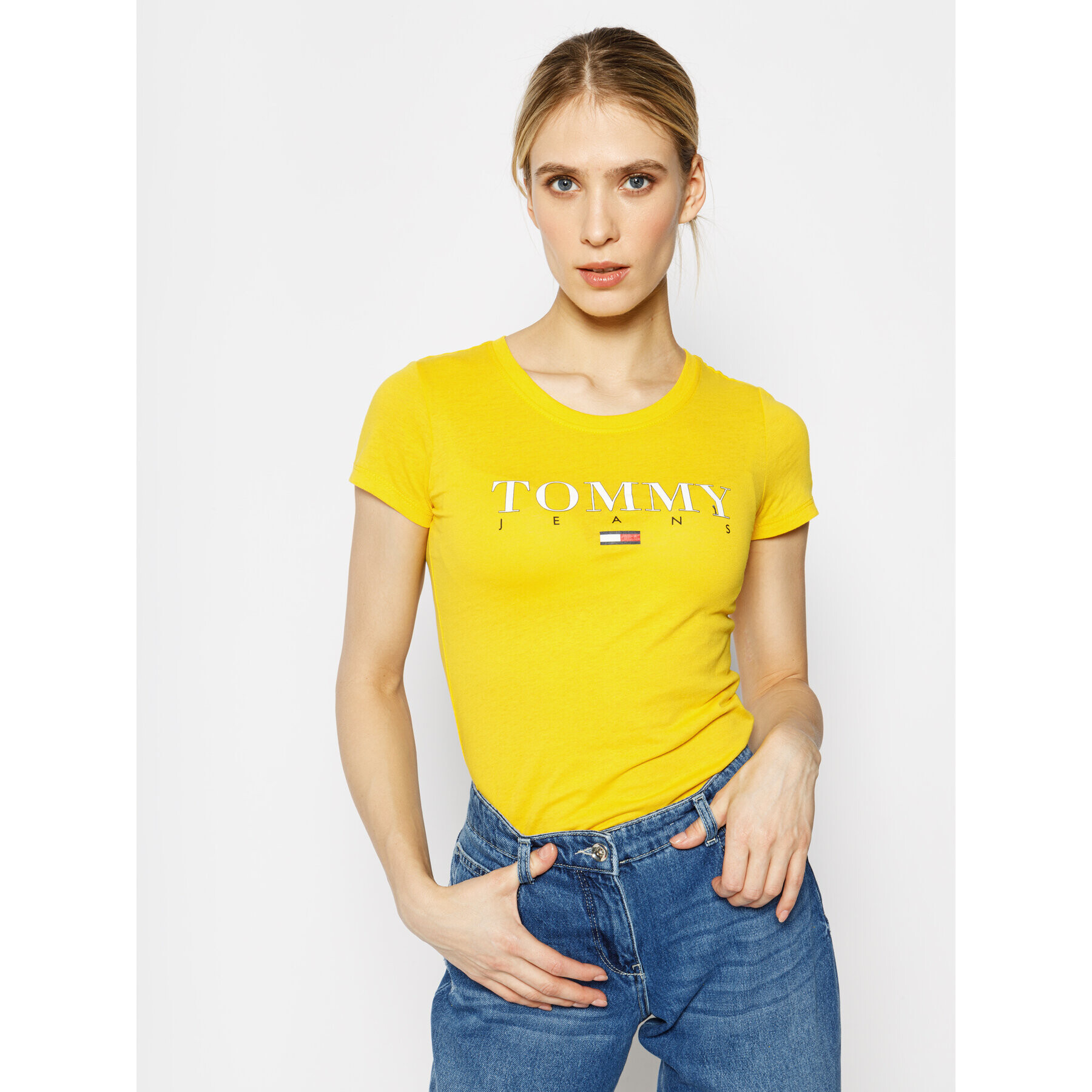 Tommy Jeans Тишърт Essential DW0DW07524 Жълт Slim Fit - Pepit.bg