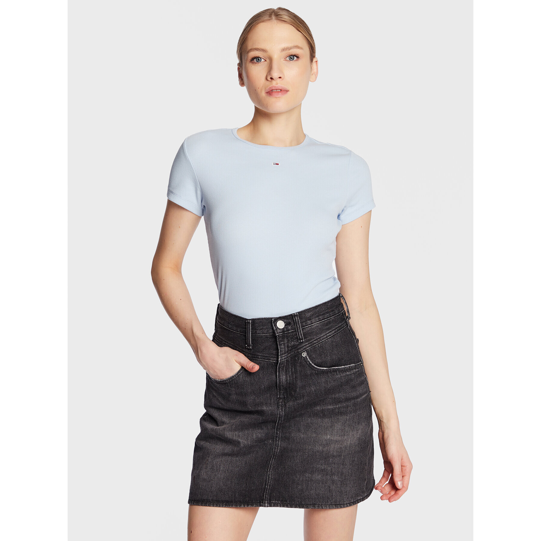 Tommy Jeans Тишърт Essential DW0DW14876 Син Regular Fit - Pepit.bg