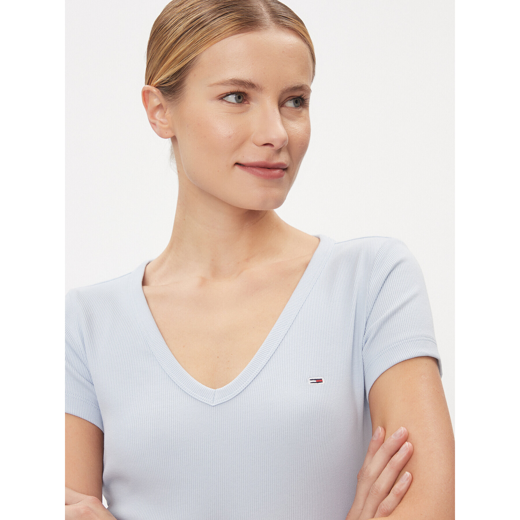 Tommy Jeans Тишърт Essential DW0DW17385 Син Slim Fit - Pepit.bg