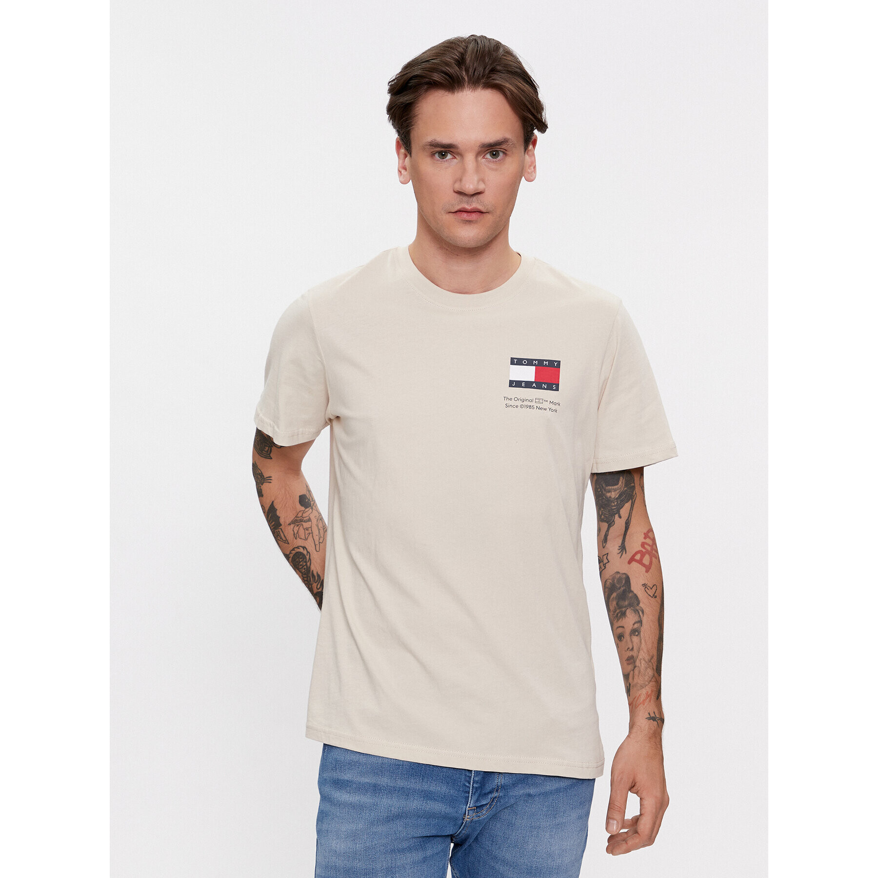 Tommy Jeans Тишърт Essential Flag DM0DM18263 Бежов Slim Fit - Pepit.bg