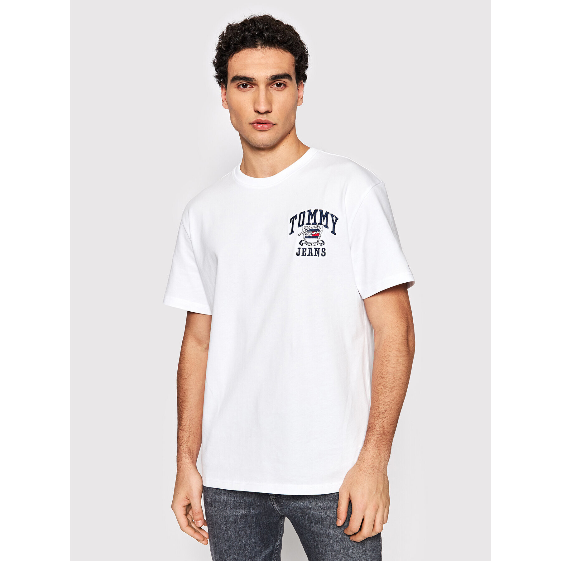 Tommy Jeans Тишърт Homespun College DM0DM12414 Бял Regular Fit - Pepit.bg