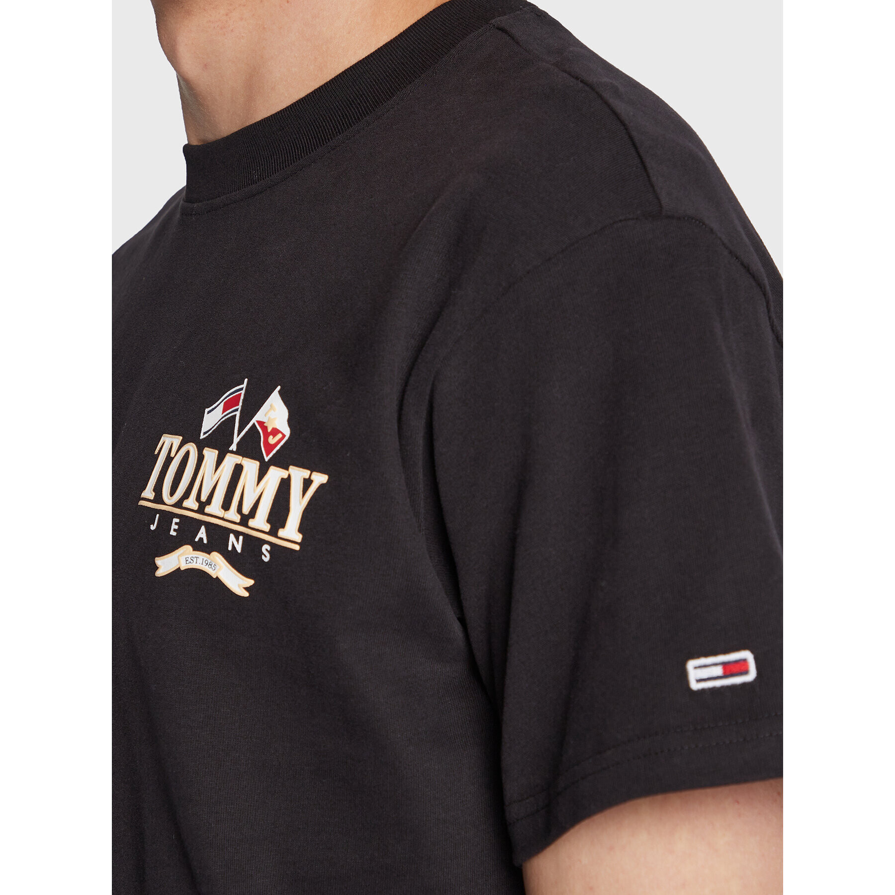 Tommy Jeans Тишърт Modern Prep Back Logo DM0DM14997 Черен Relaxed Fit - Pepit.bg