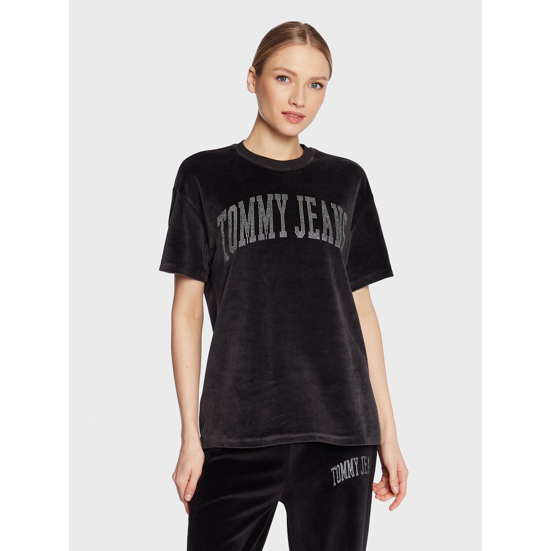 Tommy Jeans Тишърт Rhinestone DW0DW14903 Черен Oversize - Pepit.bg