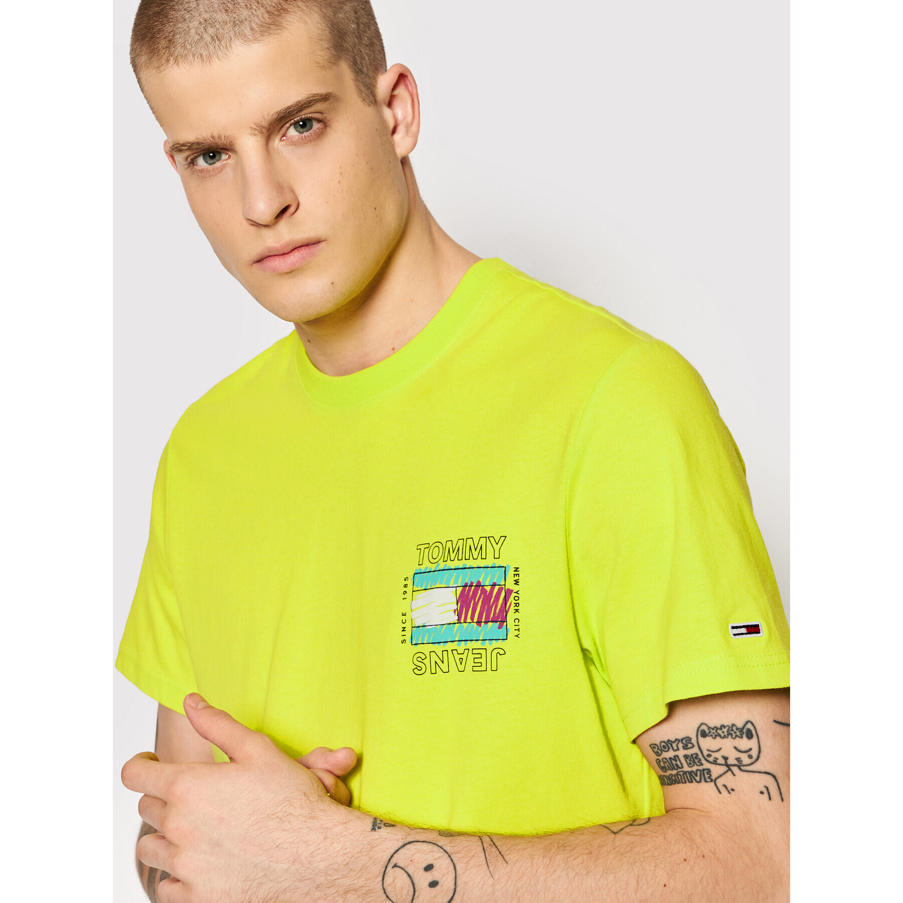 Tommy Jeans Тишърт Scribble Flag DM0DM11613 Зелен Regular Fit - Pepit.bg