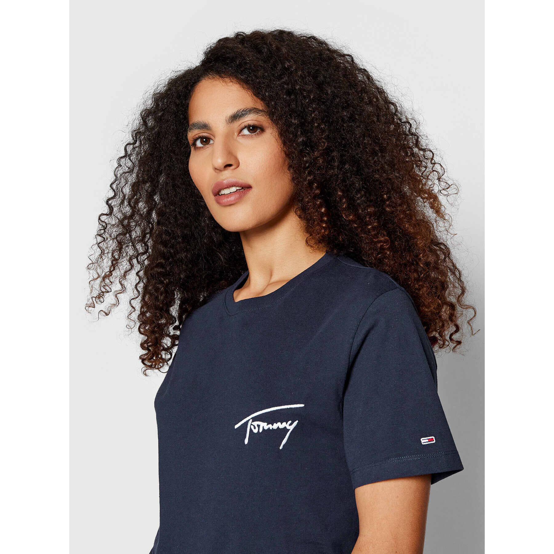 Tommy Jeans Тишърт Signature DW0DW12940 Тъмносин Relaxed Fit - Pepit.bg