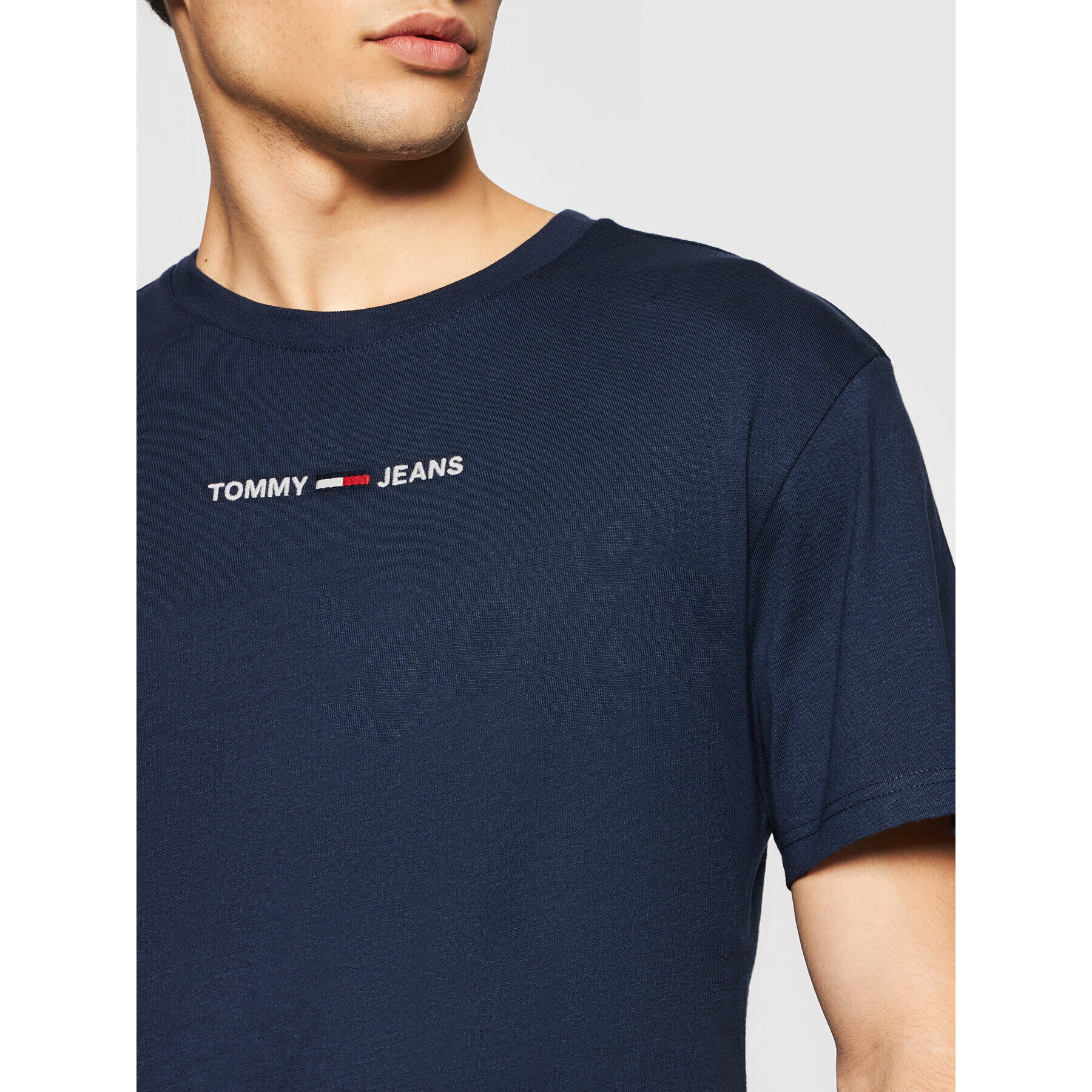 Tommy Jeans Тишърт Small Text DM0DM09701 Тъмносин Regular Fit - Pepit.bg