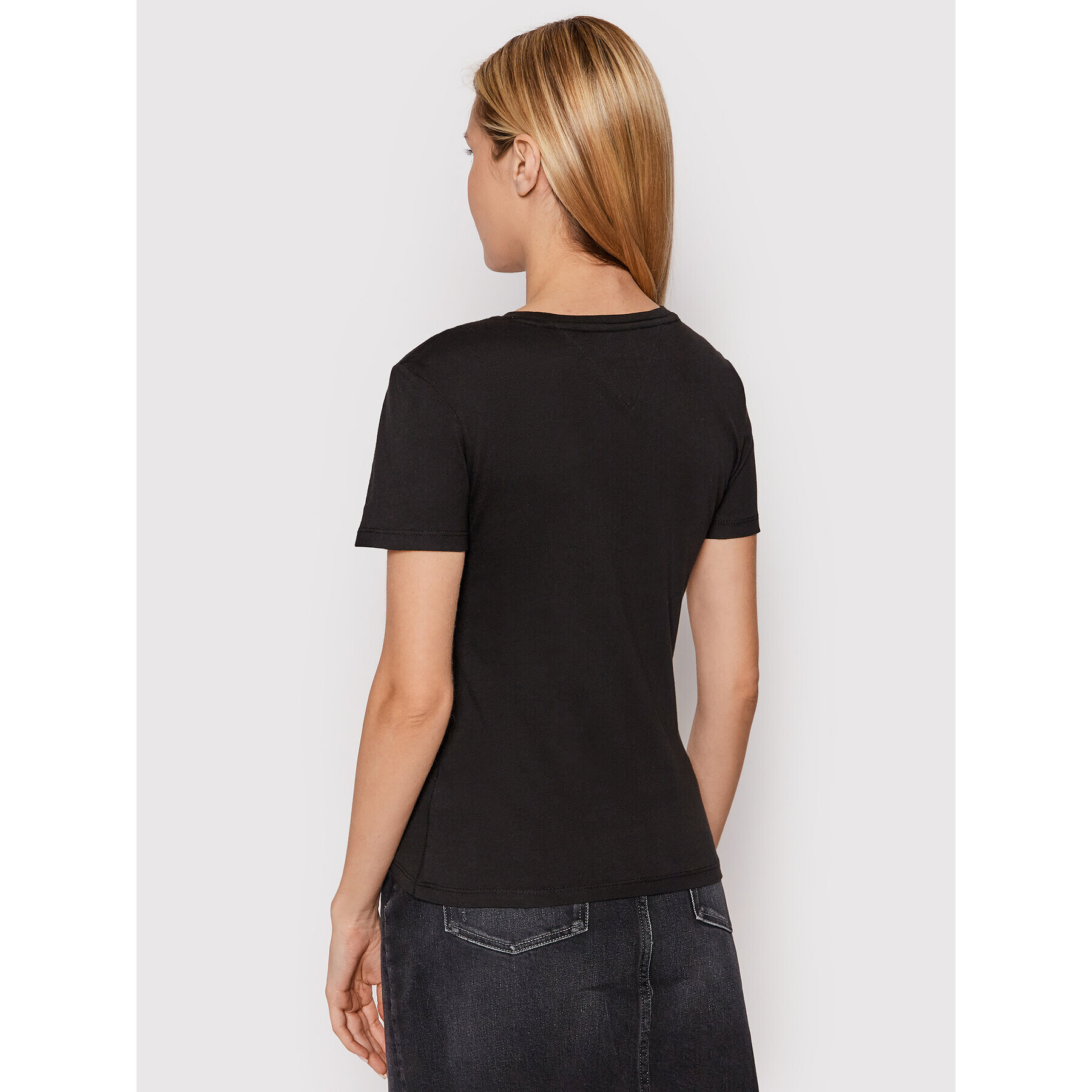Tommy Jeans Тишърт Soft DW0DW06901 Черен Regular Fit - Pepit.bg