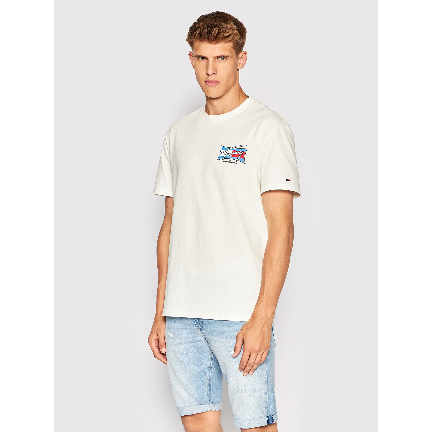 Tommy Jeans Тишърт SS Surf DM0DM12860 Бежов Regular Fit - Pepit.bg