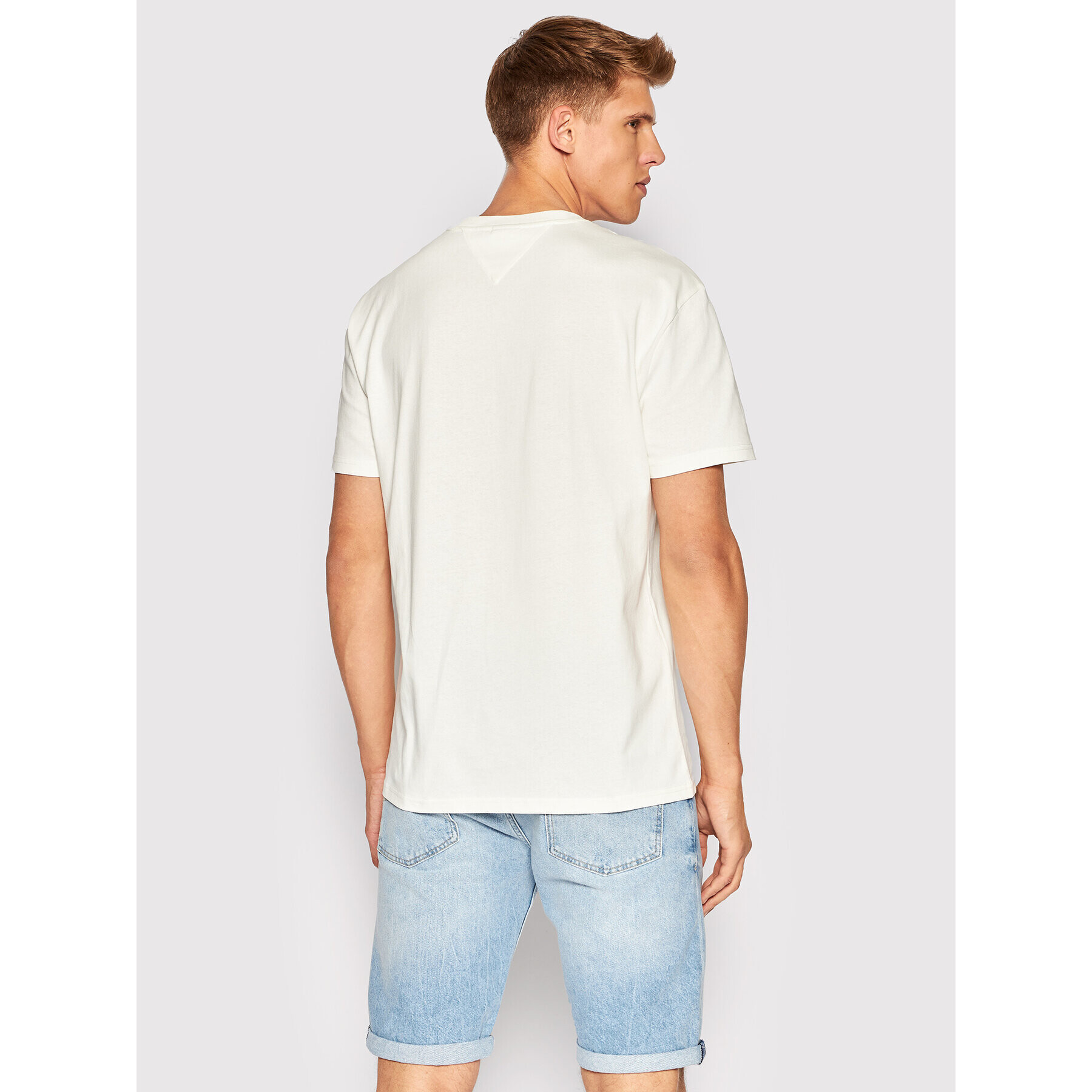 Tommy Jeans Тишърт SS Surf DM0DM12860 Бежов Regular Fit - Pepit.bg