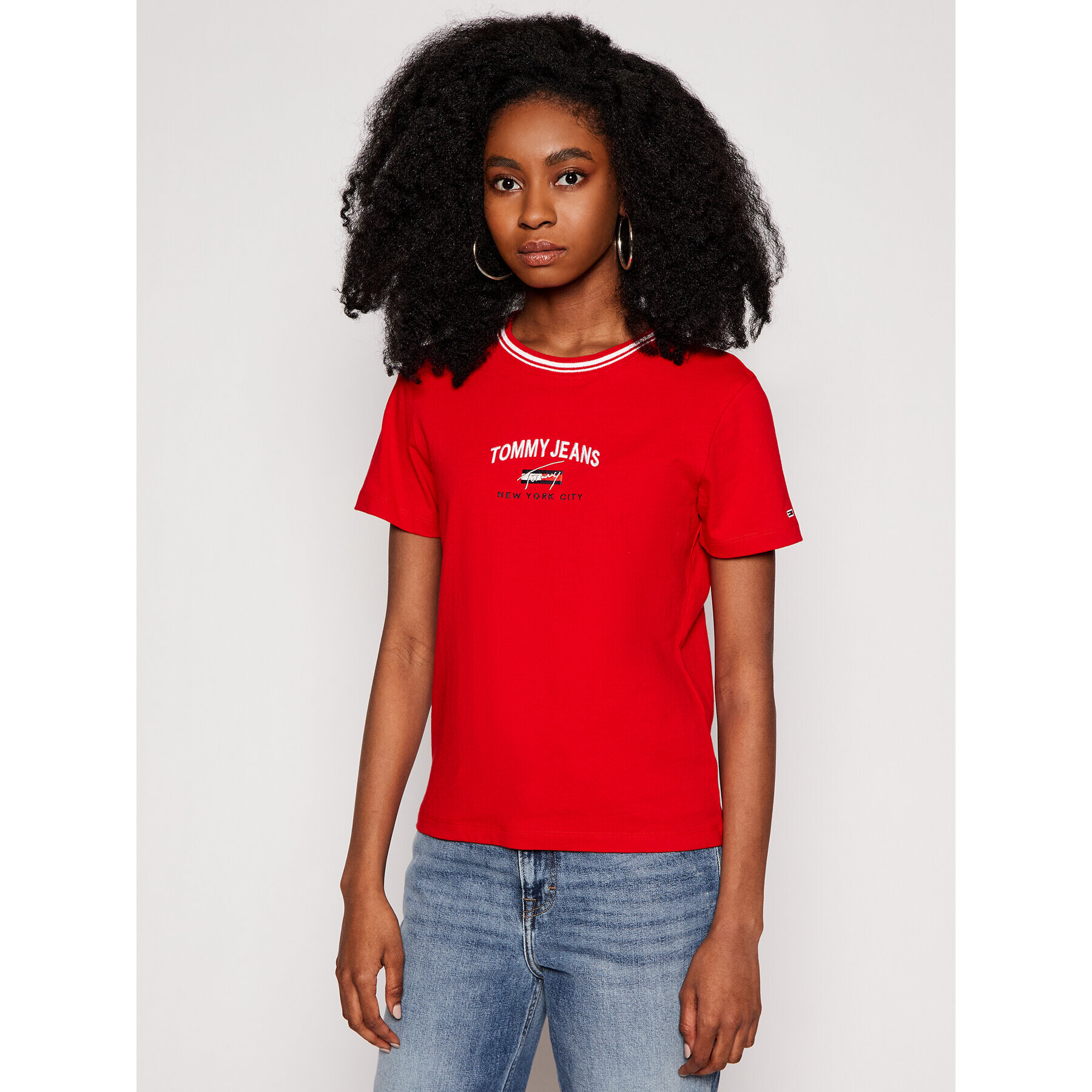 Tommy Jeans Тишърт Timeless Script DW0DW09819 Червен Regular Fit - Pepit.bg