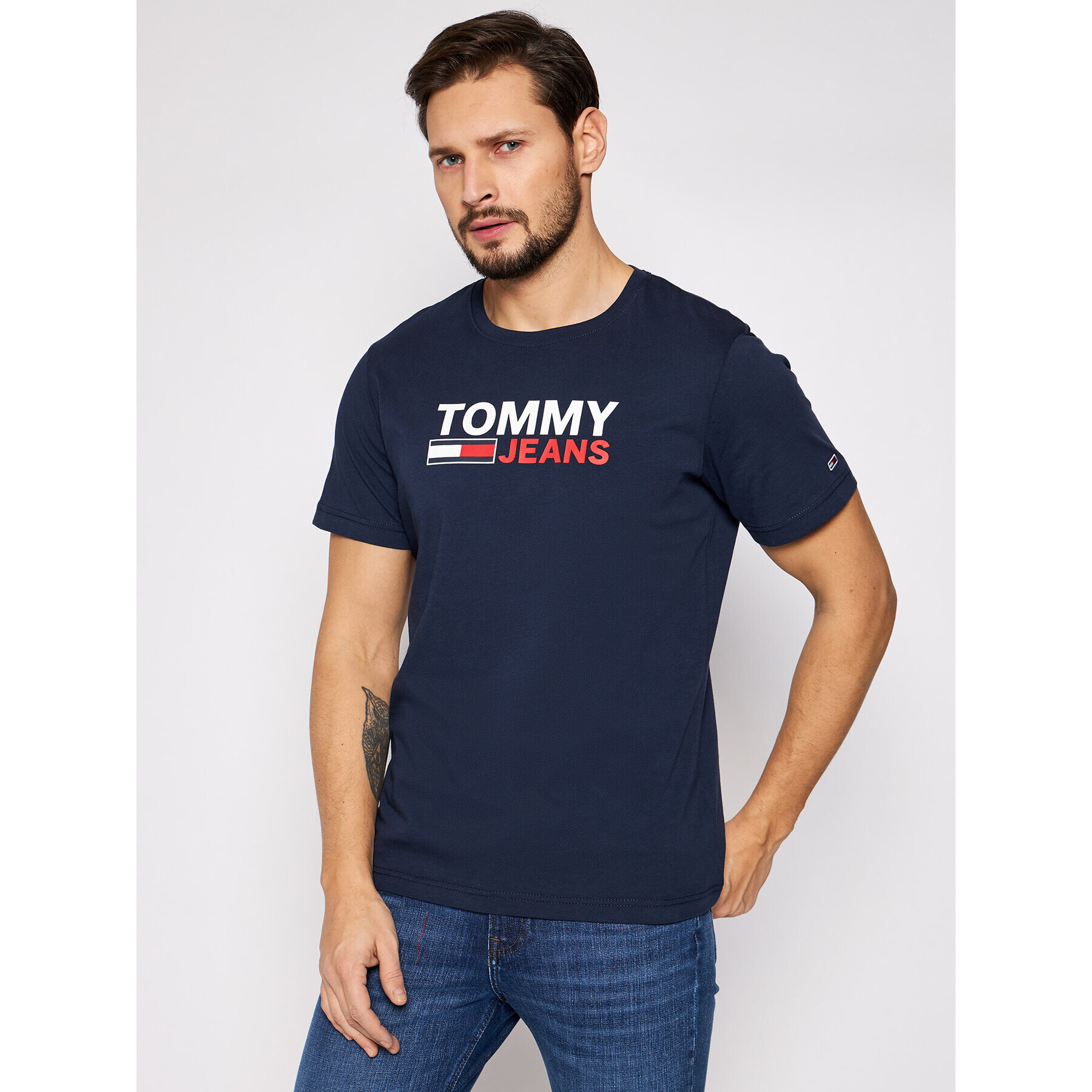 Tommy Jeans Тишърт Tjm Corp Logo Tee DM0DM10214 Тъмносин Regular Fit - Pepit.bg