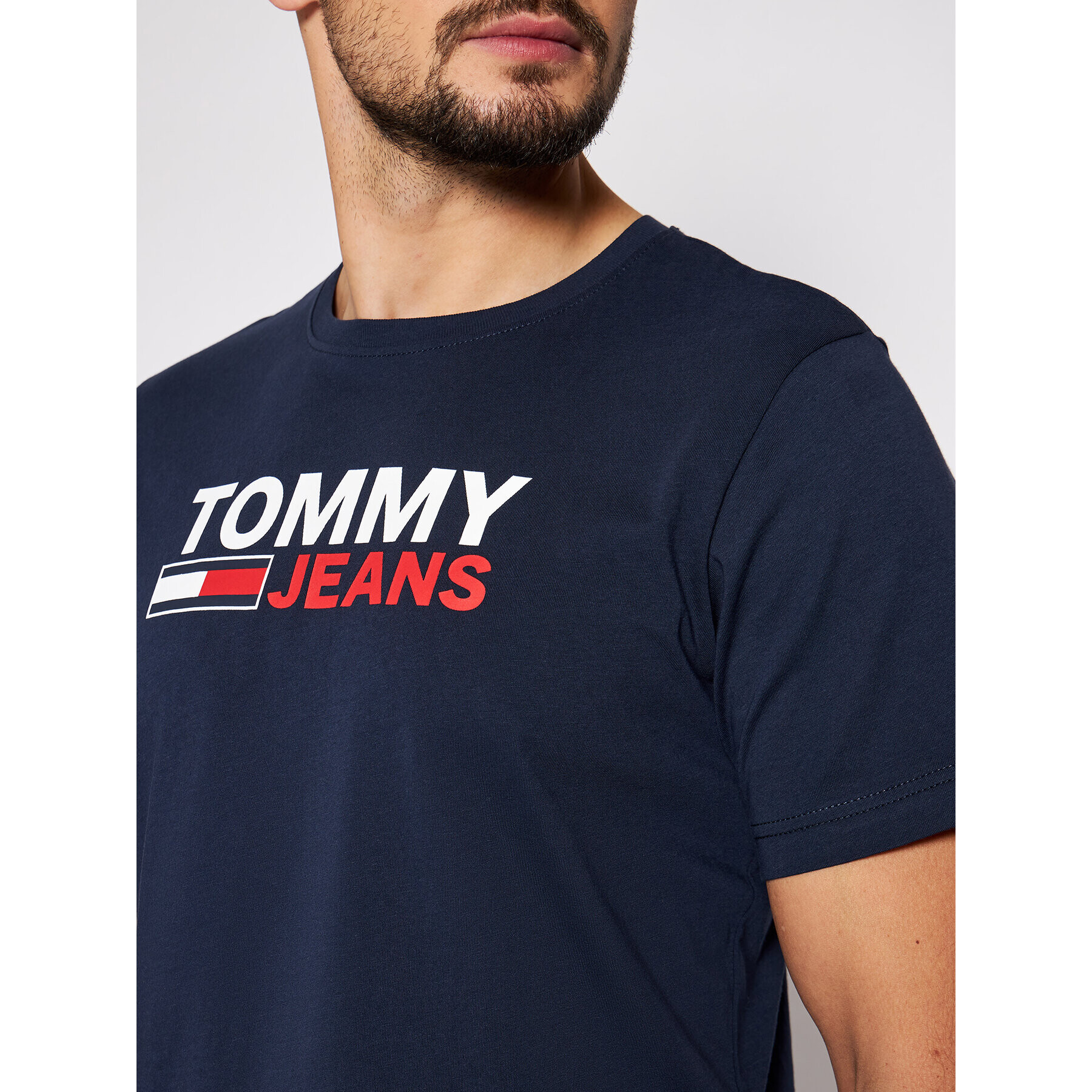 Tommy Jeans Тишърт Tjm Corp Logo Tee DM0DM10214 Тъмносин Regular Fit - Pepit.bg