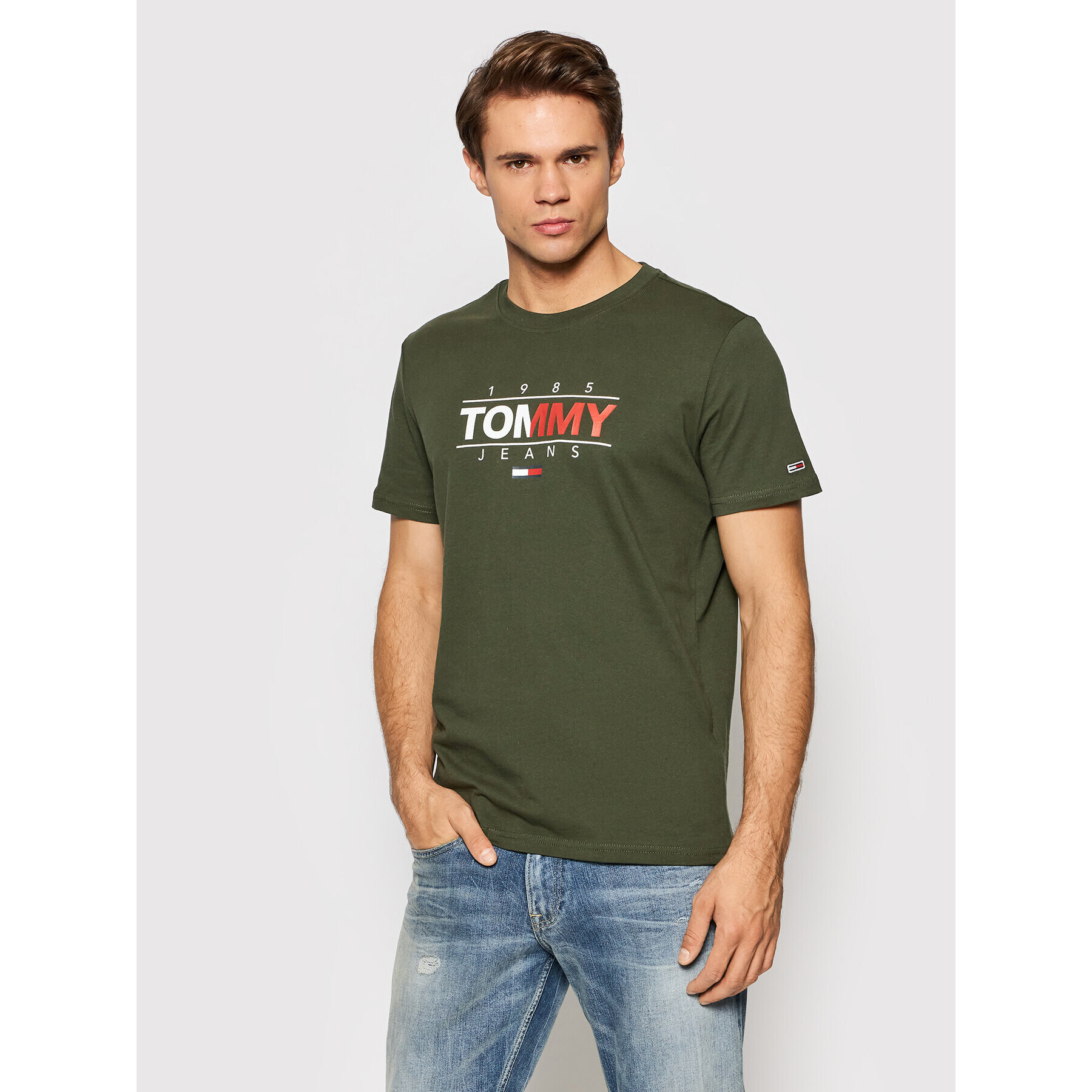 Tommy Jeans Тишърт Tjm Essential Graphic DM0DM11600 Зелен Regular Fit - Pepit.bg