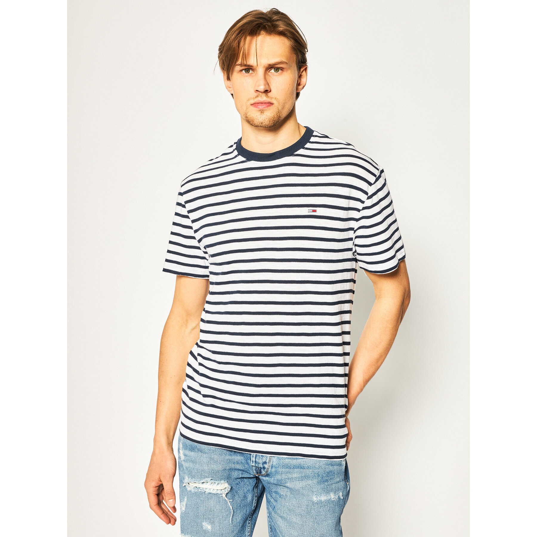 Tommy Jeans Тишърт Tommy Stripe Tee DM0DM07808 Тъмносин Regular Fit - Pepit.bg