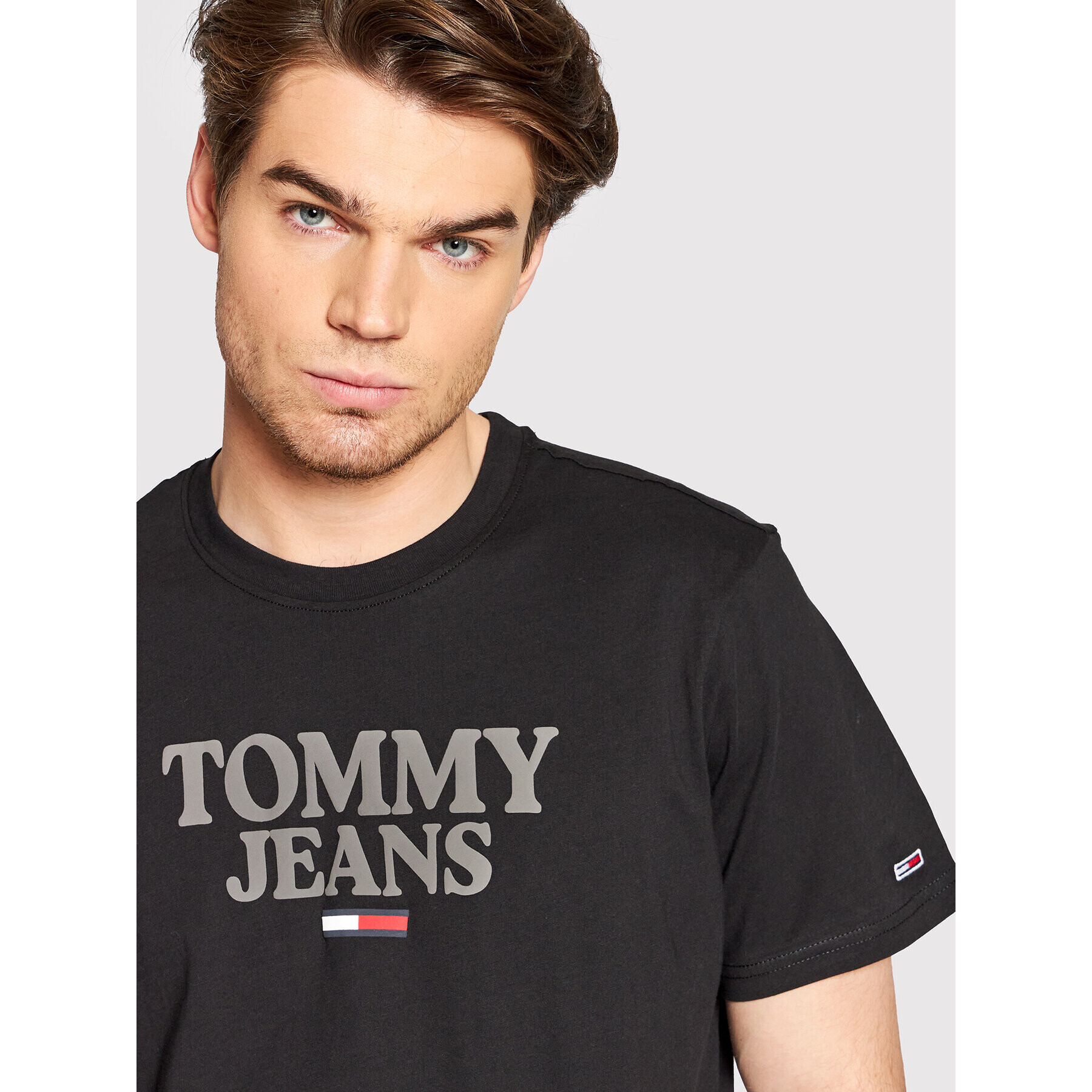 Tommy Jeans Тишърт Tonal Entry Graphic DM0DM12799 Черен Regular Fit - Pepit.bg