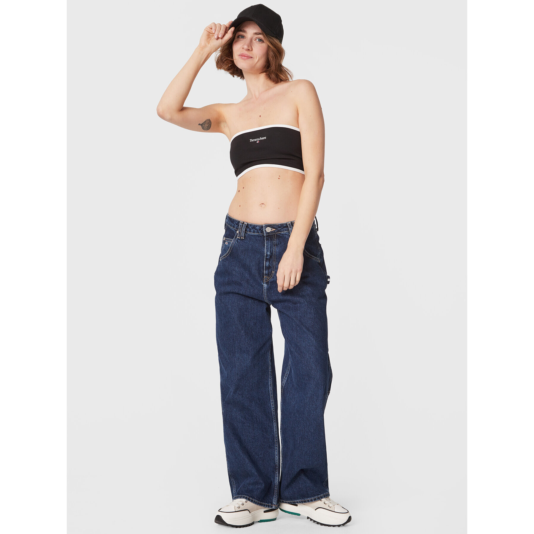 Tommy Jeans топ DW0DW14886 Черен Regular Fit - Pepit.bg