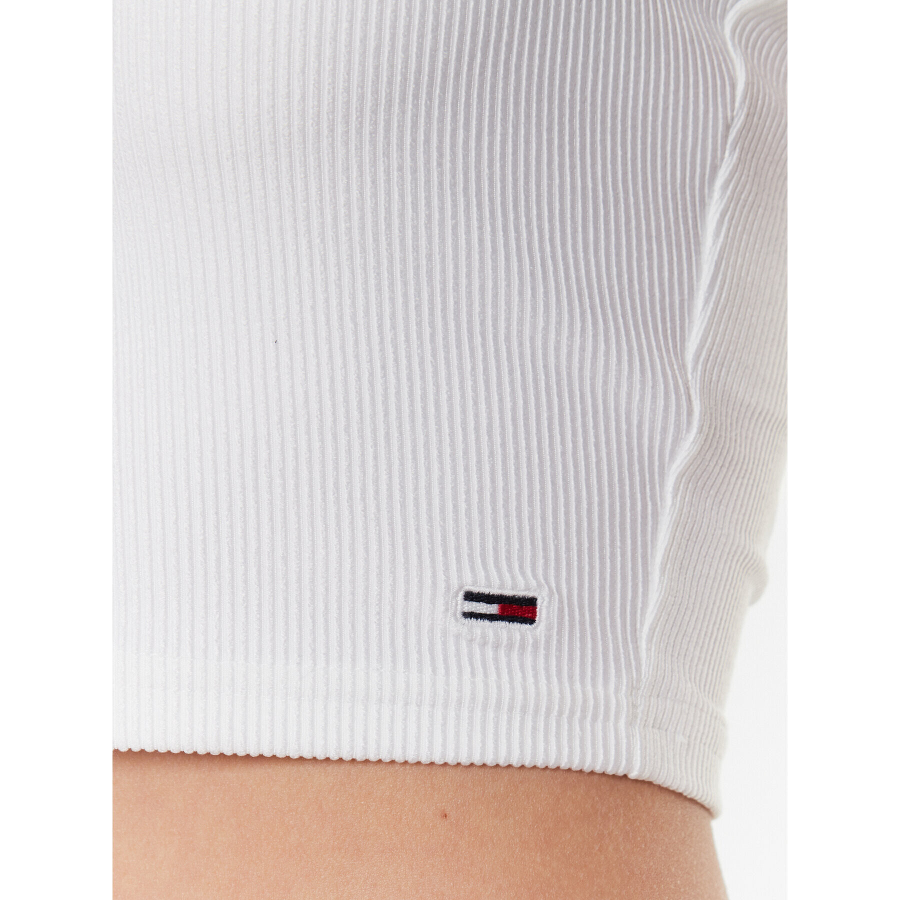 Tommy Jeans топ DW0DW15303 Бял Slim Fit - Pepit.bg