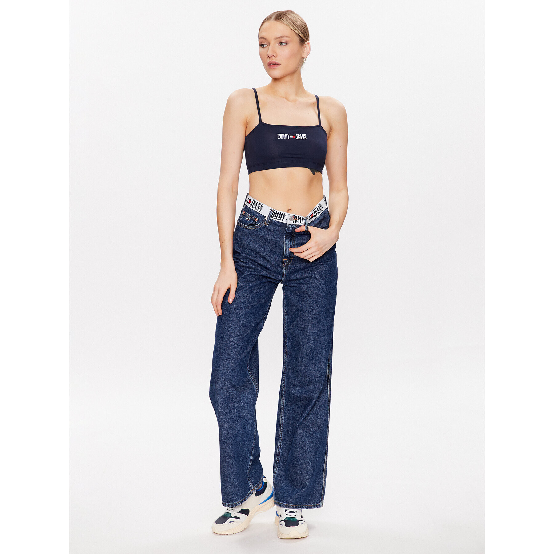 Tommy Jeans топ DW0DW15458 Тъмносин Cropped Fit - Pepit.bg