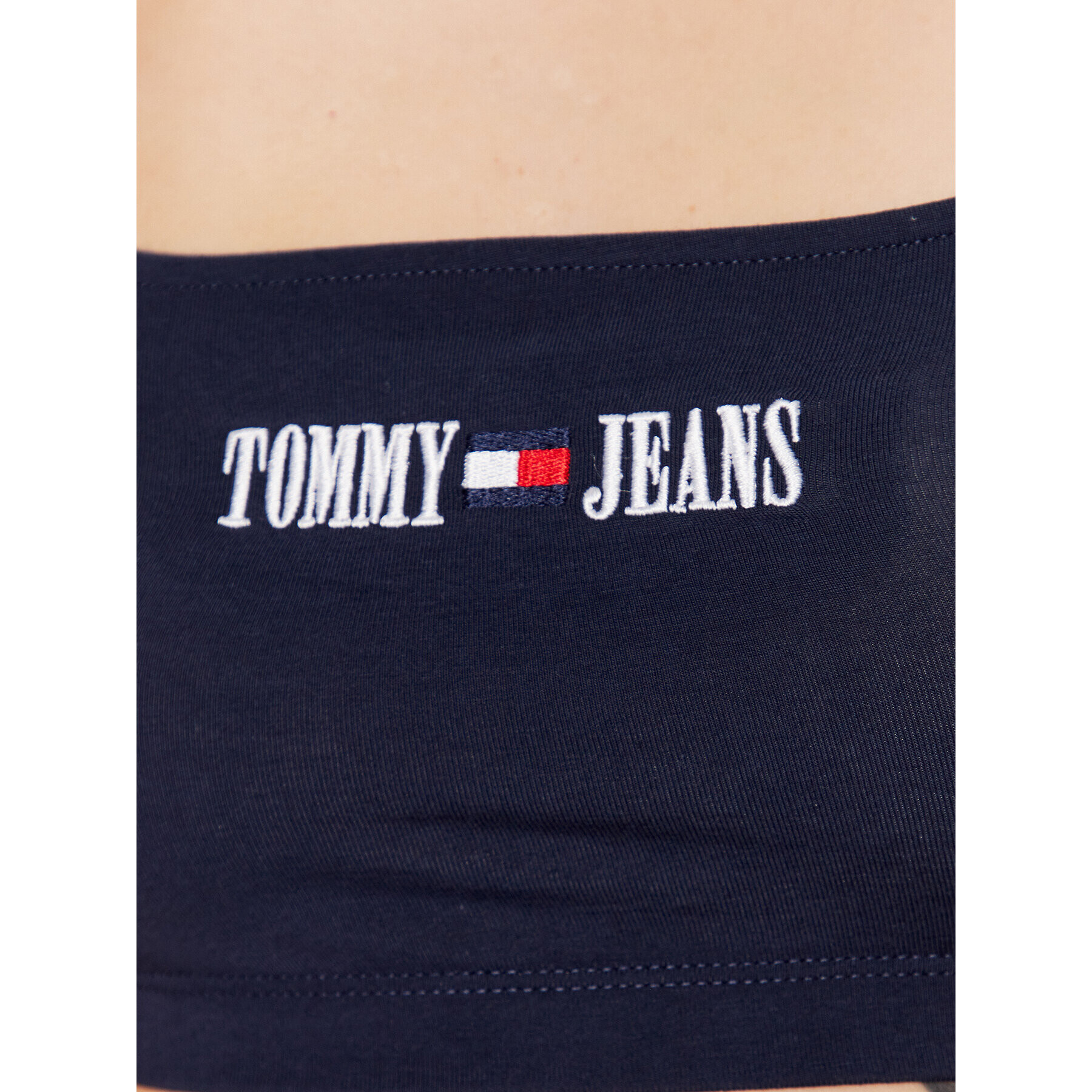 Tommy Jeans топ DW0DW15458 Тъмносин Cropped Fit - Pepit.bg