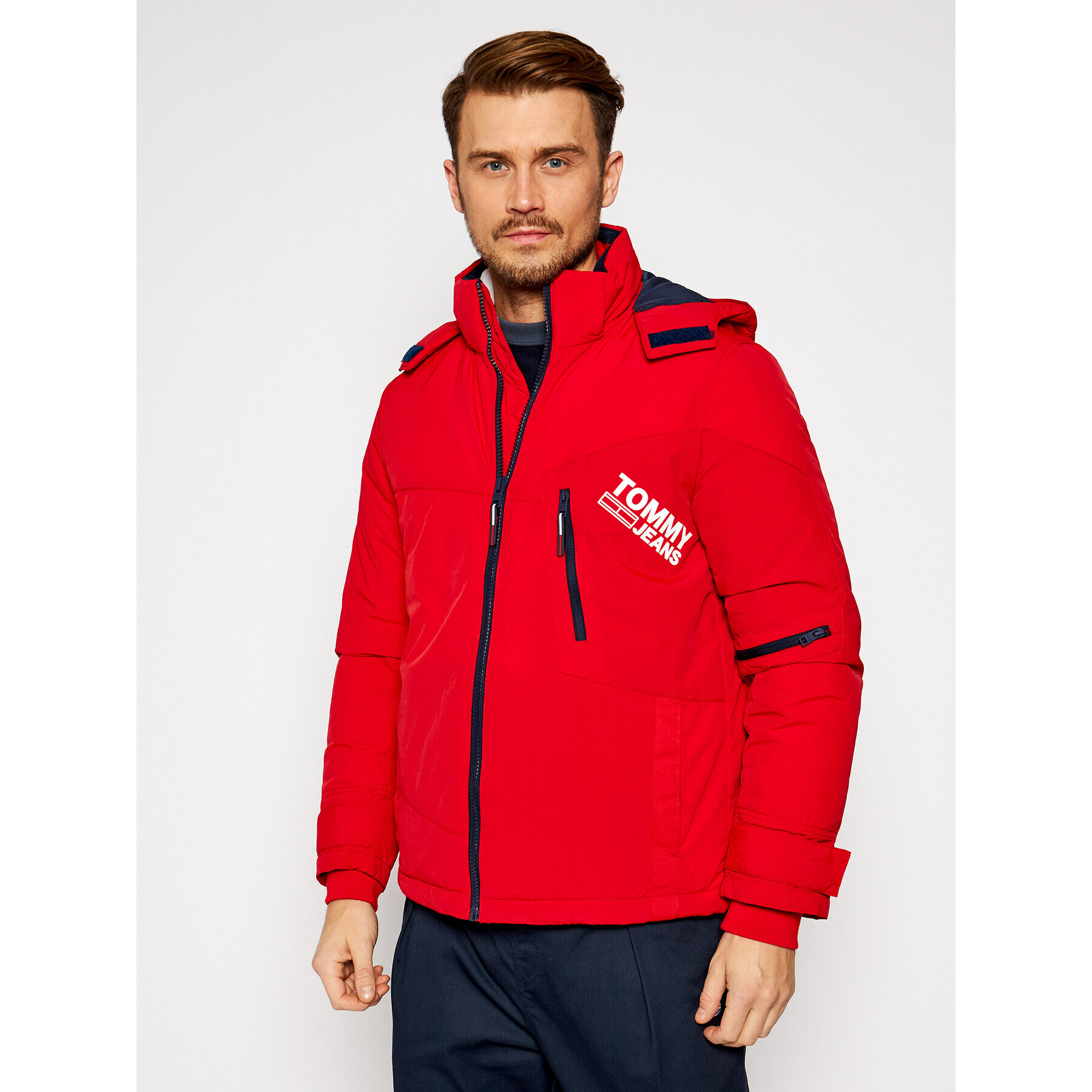 Tommy Jeans Зимно яке Czerwony DM0DM08761 Червен Regular Fit - Pepit.bg