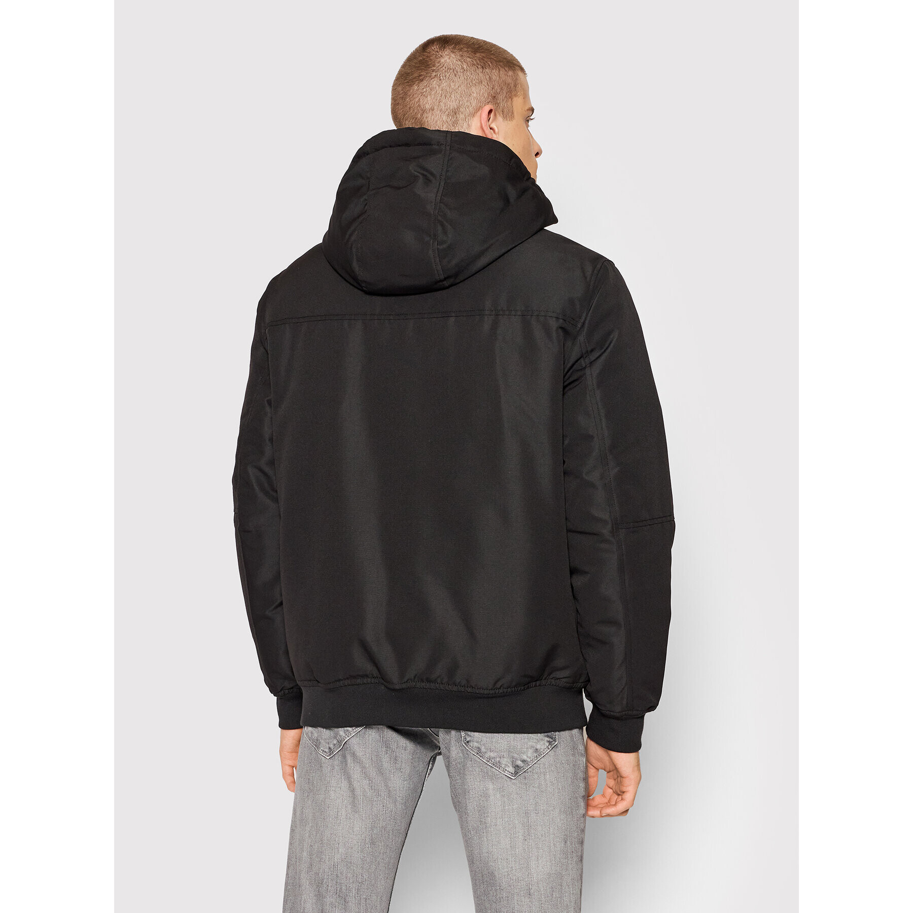 Tommy Jeans Зимно яке Tjm Tech DM0DM11189 Черен Regular Fit - Pepit.bg