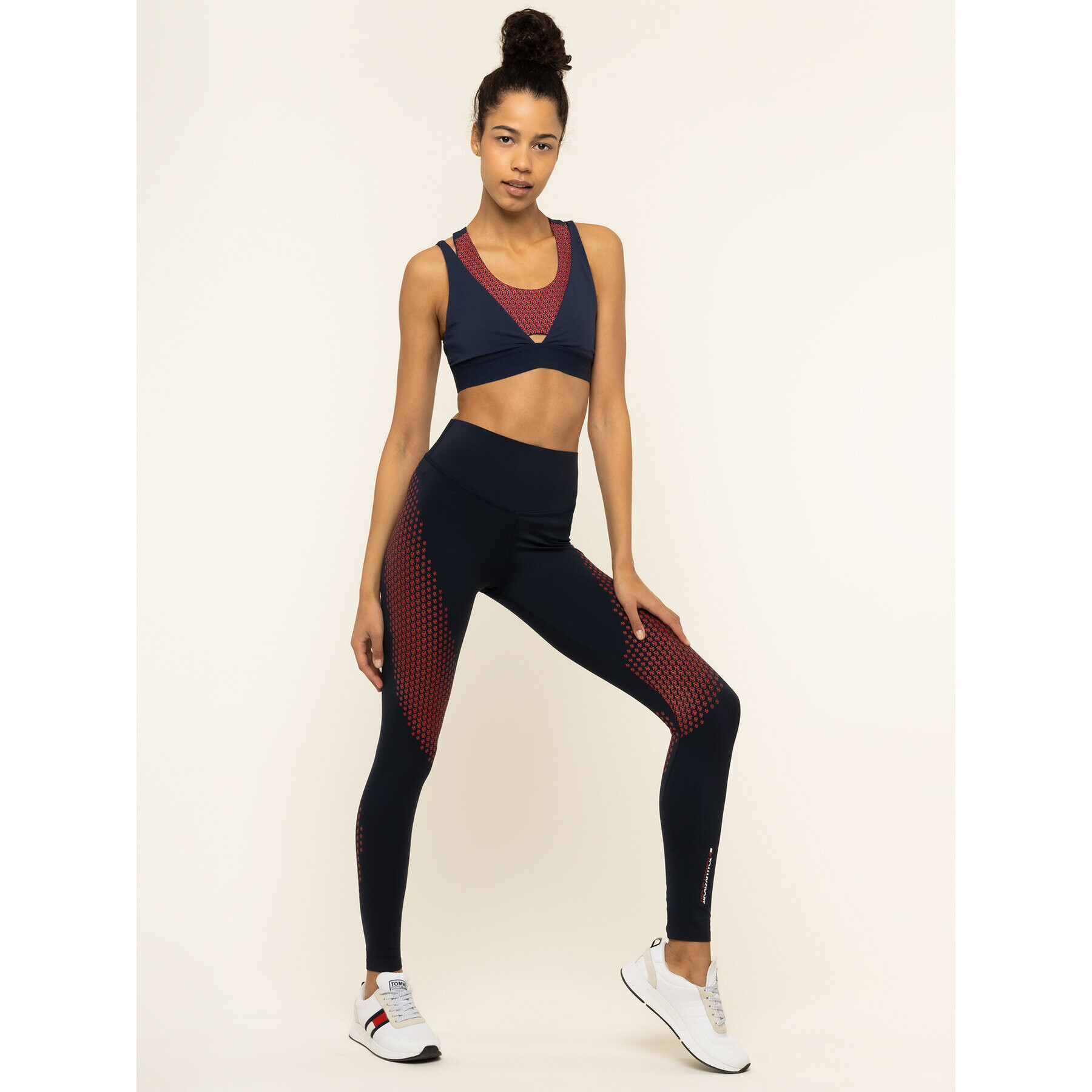 Tommy Sport Сутиен-топ Glow 2 Layer S10S100423 Тъмносин - Pepit.bg