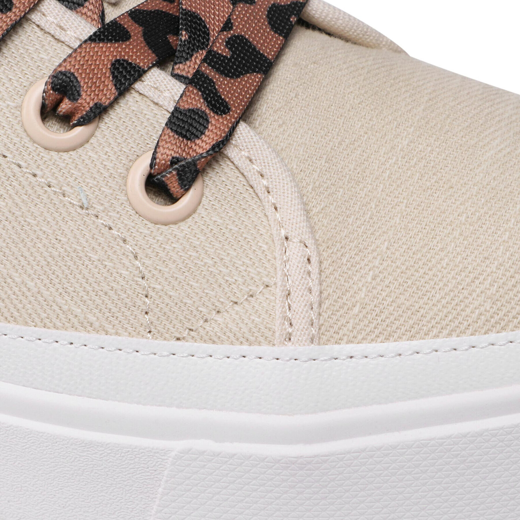 Toms Сникърси Lace Up Lug 10017873 Бежов - Pepit.bg