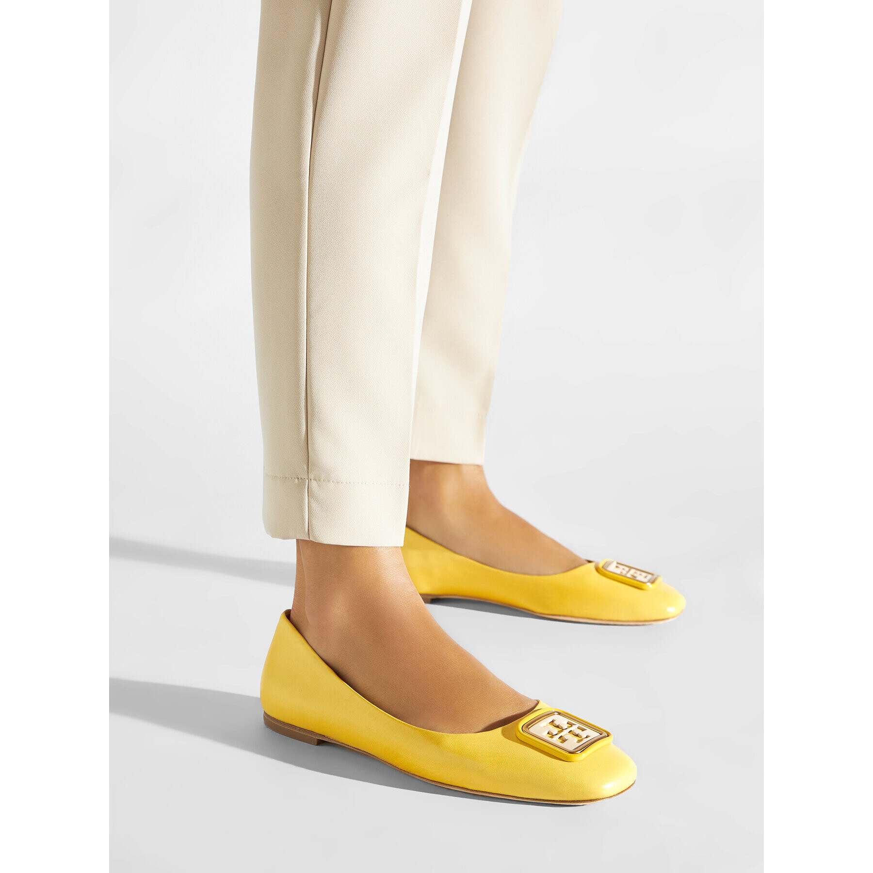 Tory Burch Балеринки Georgia Ballet 134895 Жълт - Pepit.bg