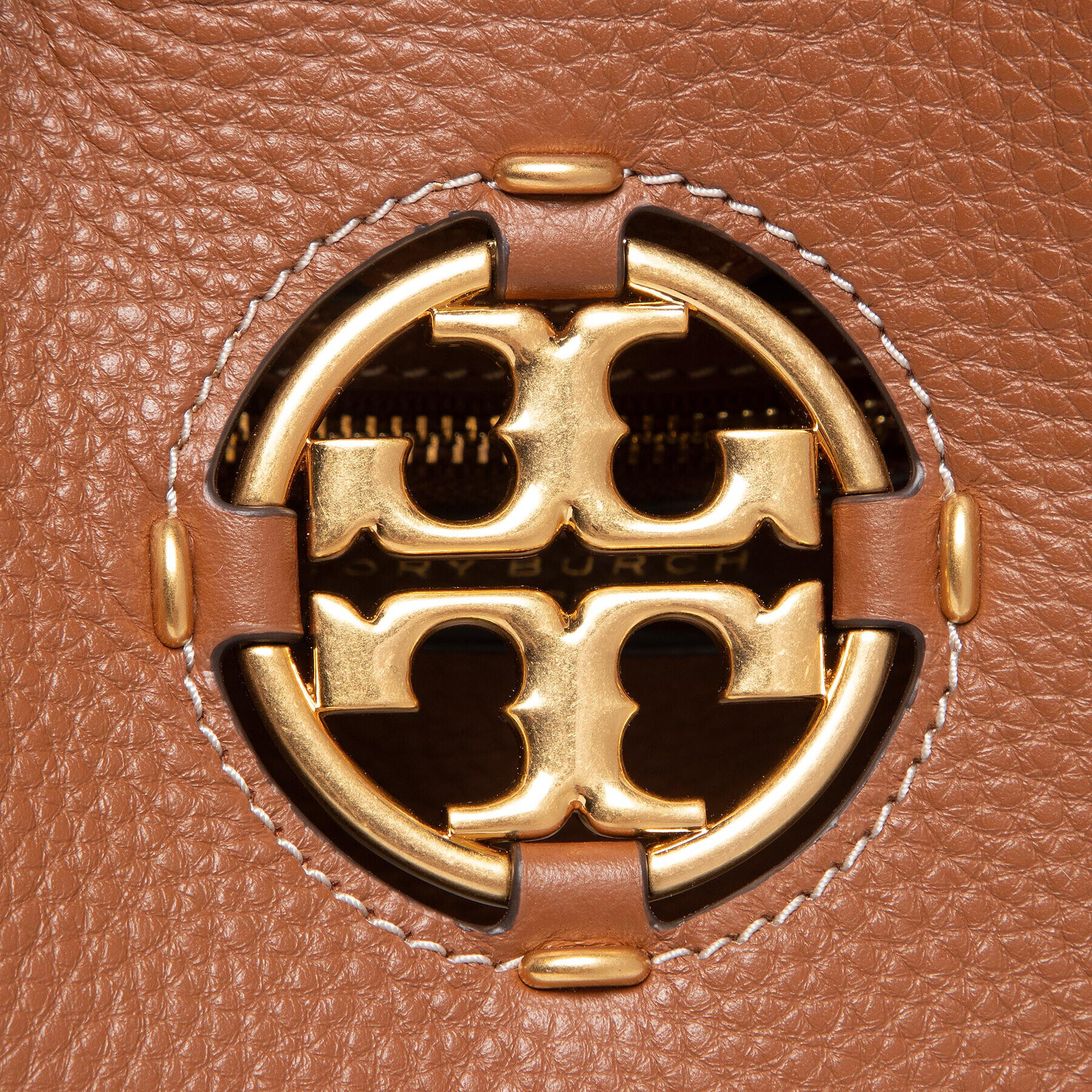 Tory Burch Дамска чанта Miller Small Hobo 82982 Кафяв - Pepit.bg