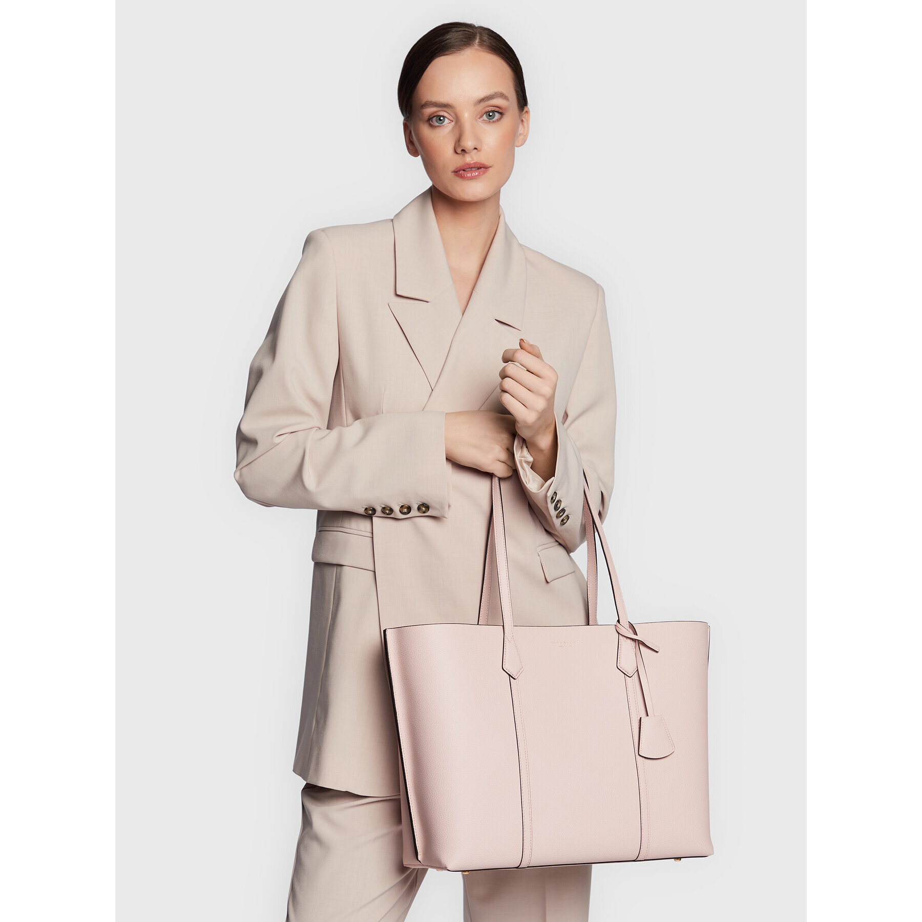 Tory Burch Дамска чанта Perry Triple 81932 Розов - Pepit.bg