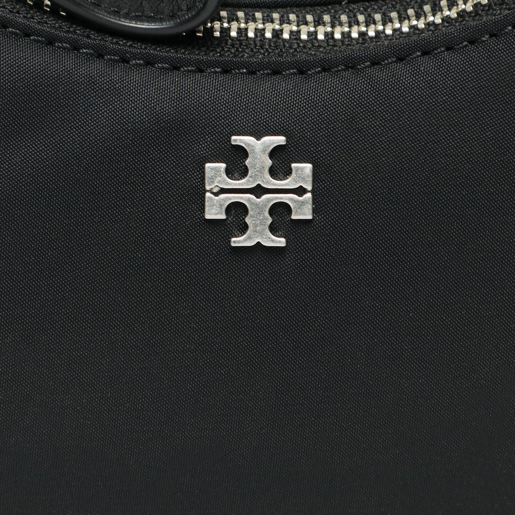 Tory Burch Дамска чанта Small 151 Mercer Nylon Crestent 148656 Черен - Pepit.bg