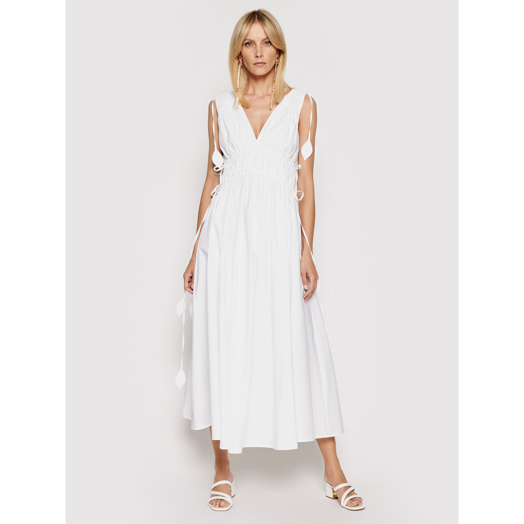 Tory Burch Лятна рокля Smocked 81578 Бял Regular Fit - Pepit.bg