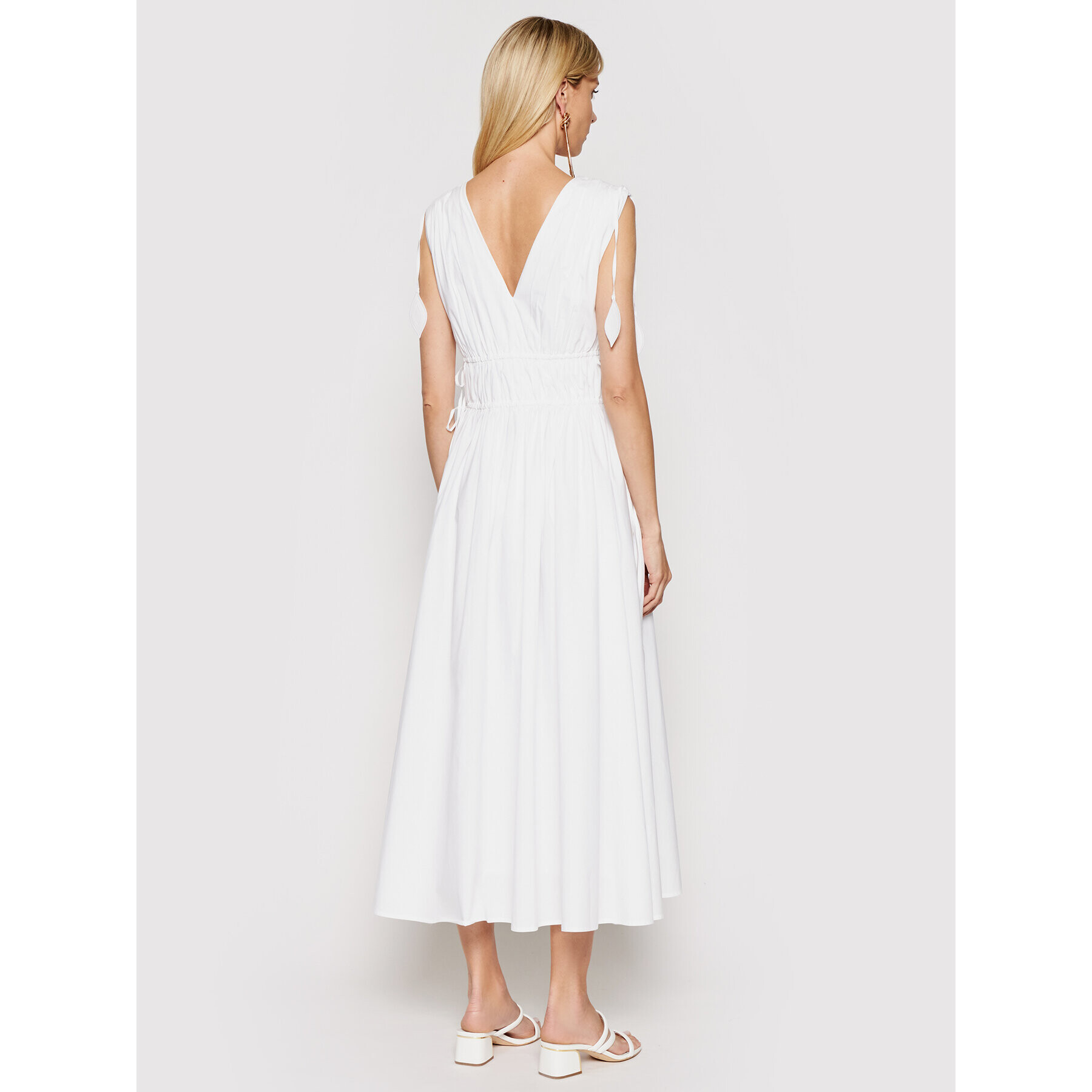 Tory Burch Лятна рокля Smocked 81578 Бял Regular Fit - Pepit.bg
