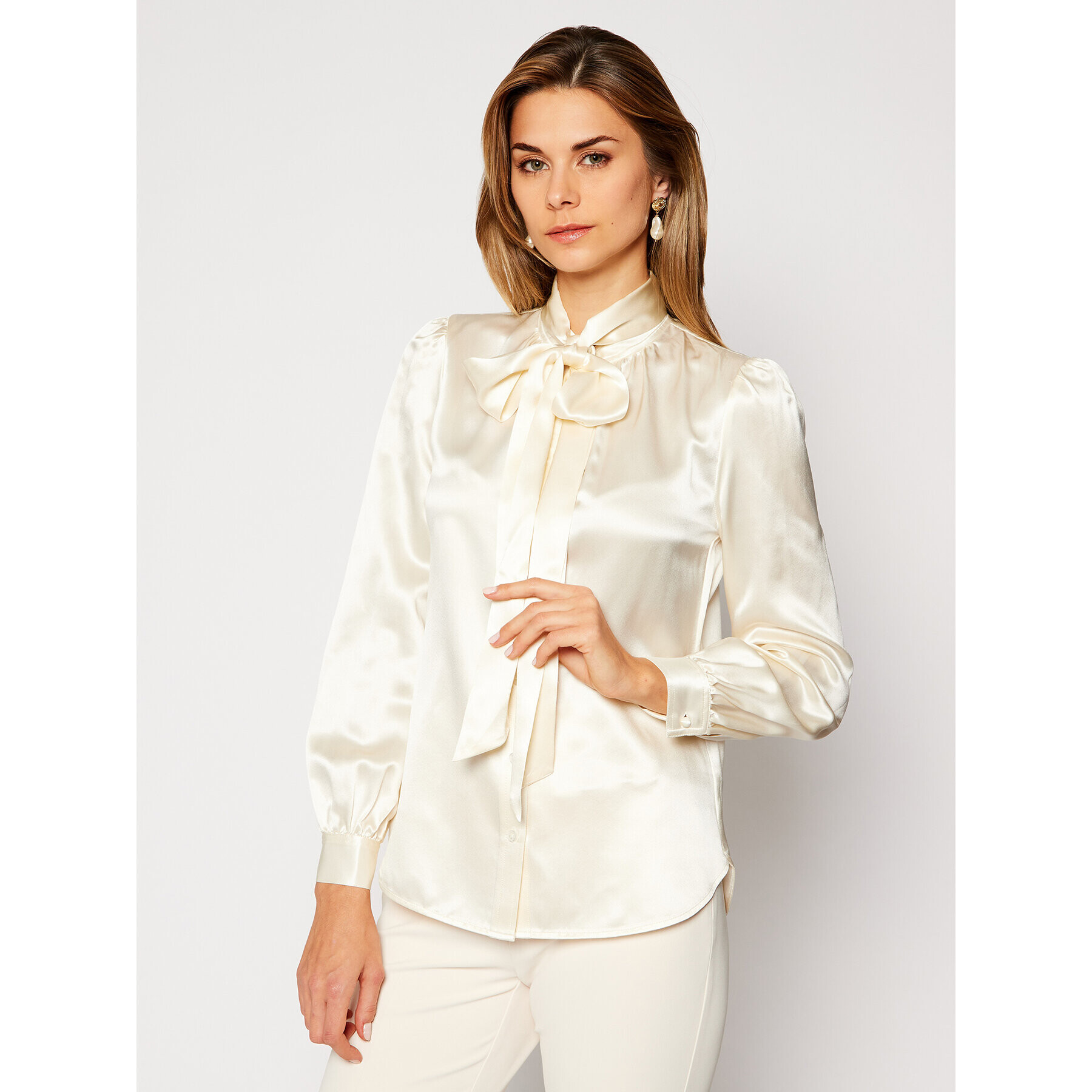 Tory Burch Риза Satin Bow Blouse 81007 Бежов Regular Fit - Pepit.bg