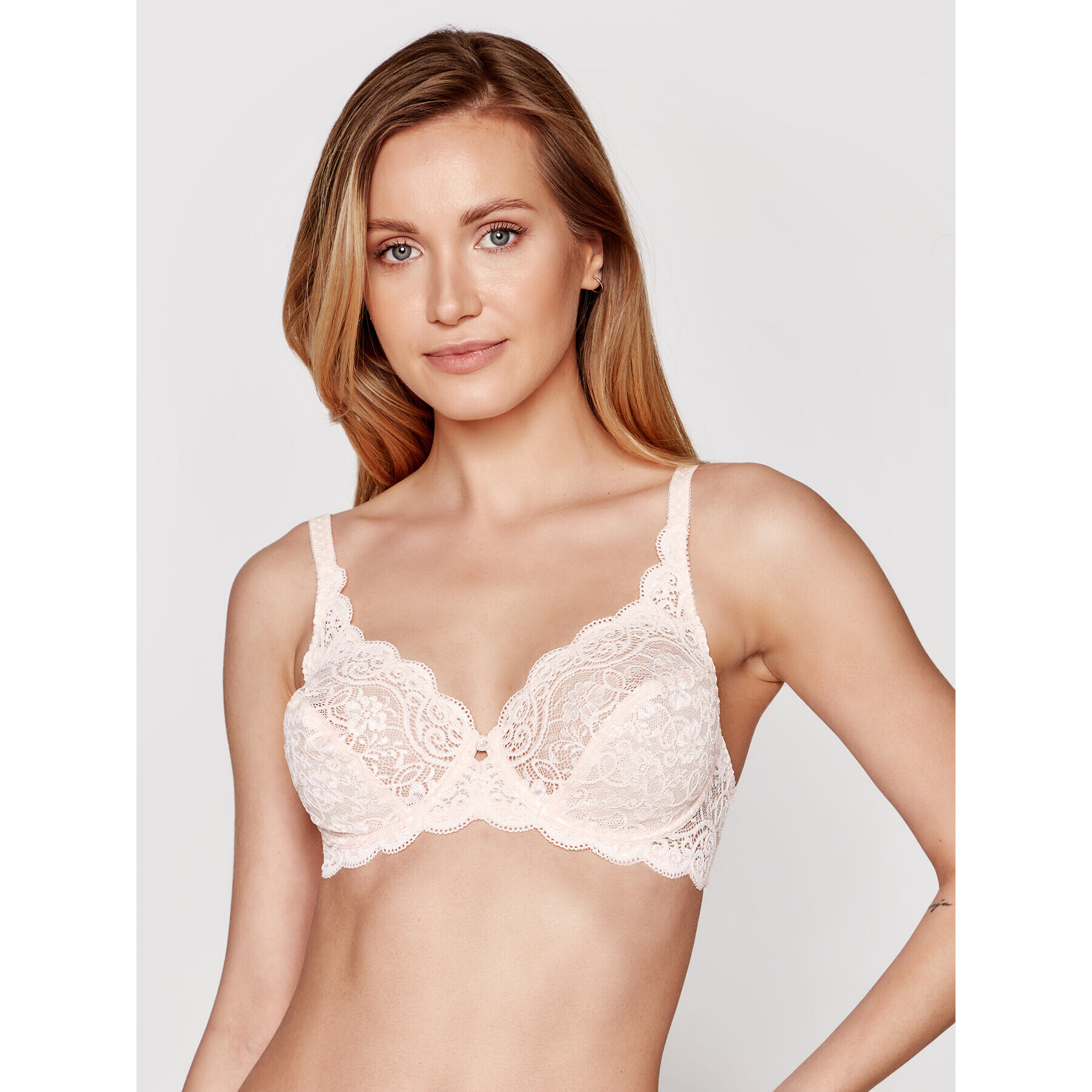 Triumph Сутиен с банели Amourette 300 10166797 Бежов - Pepit.bg