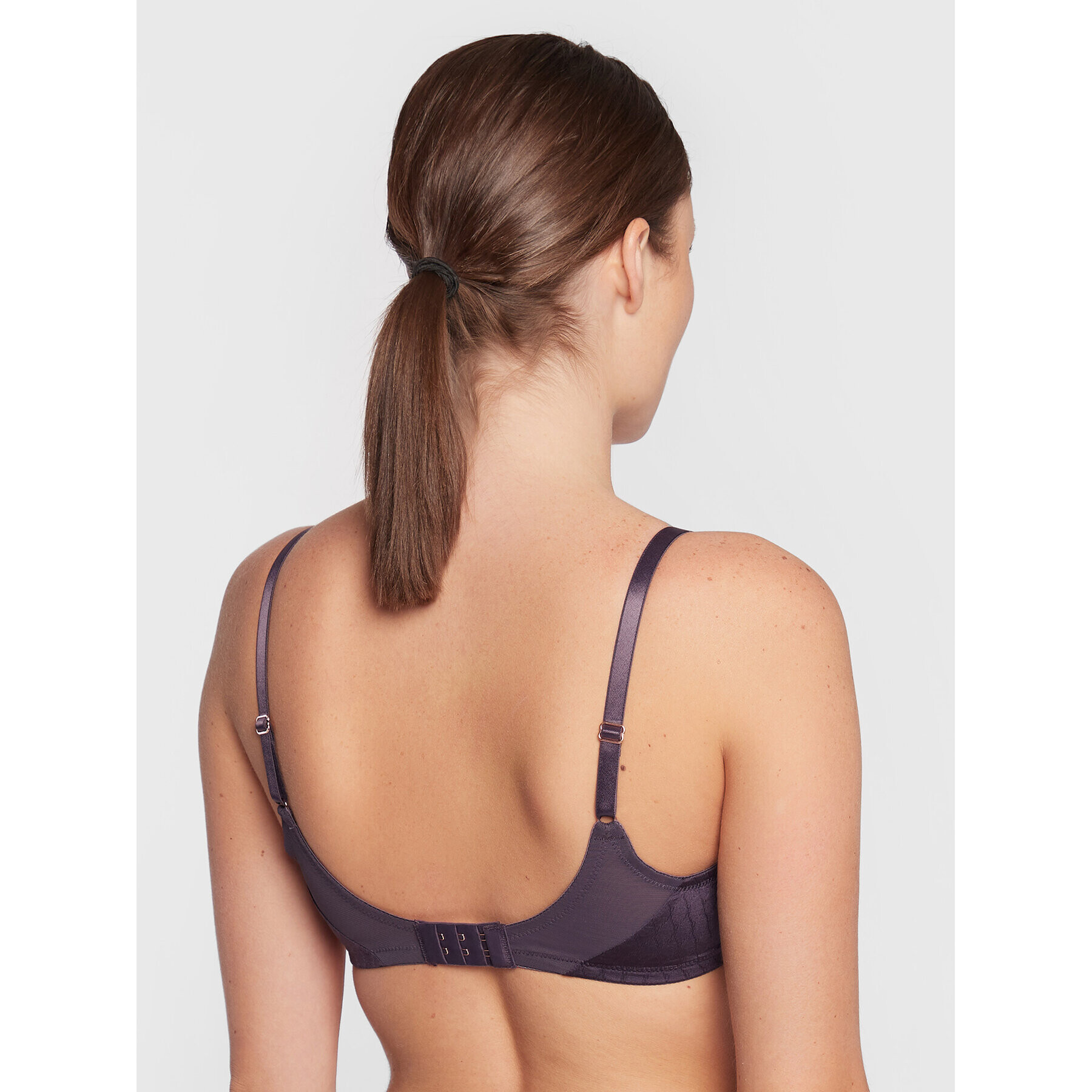 Triumph Сутиен с банели Azalea 10184809 Виолетов - Pepit.bg
