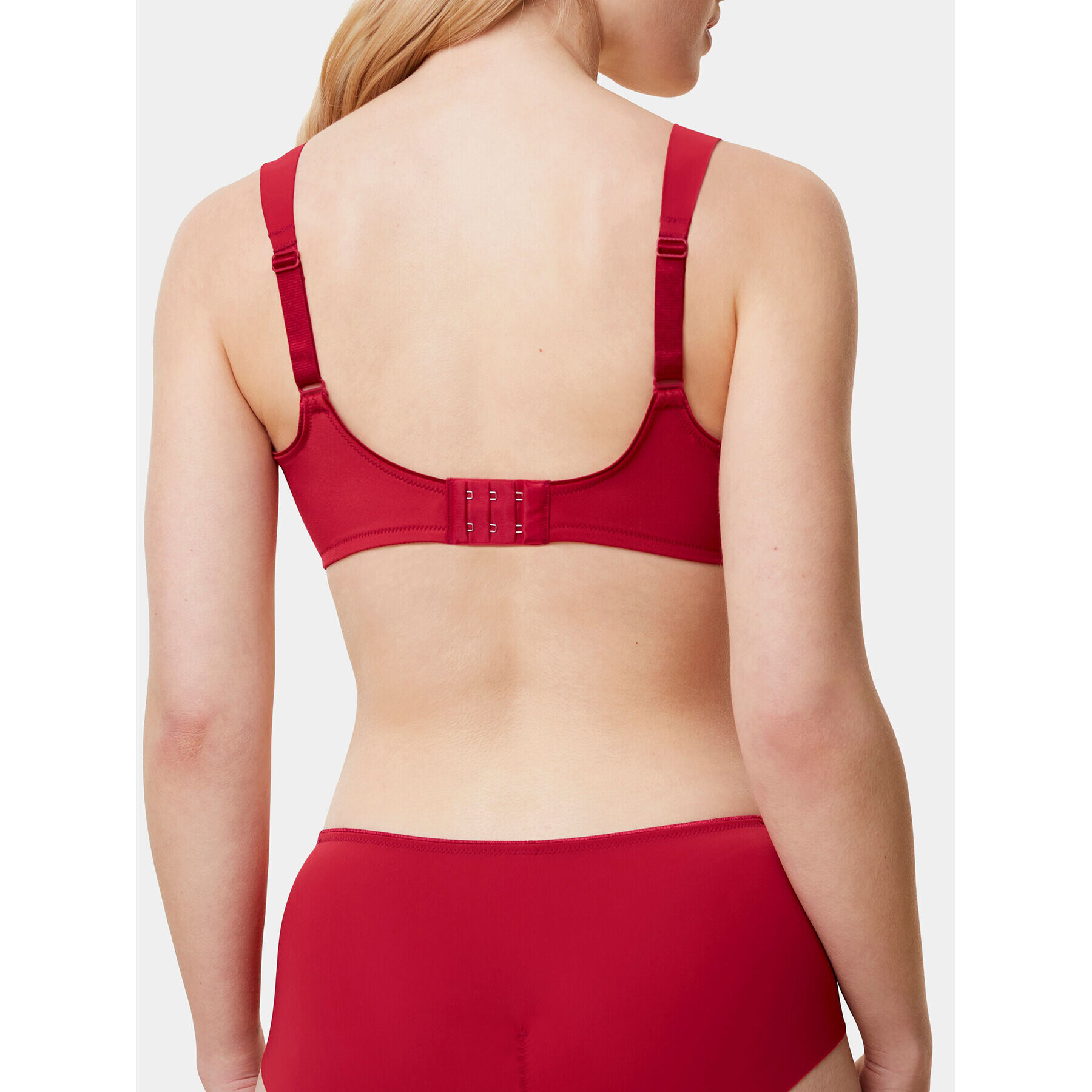 Triumph Сутиен с банели Essential Minimizer W X 10166830 Червен - Pepit.bg