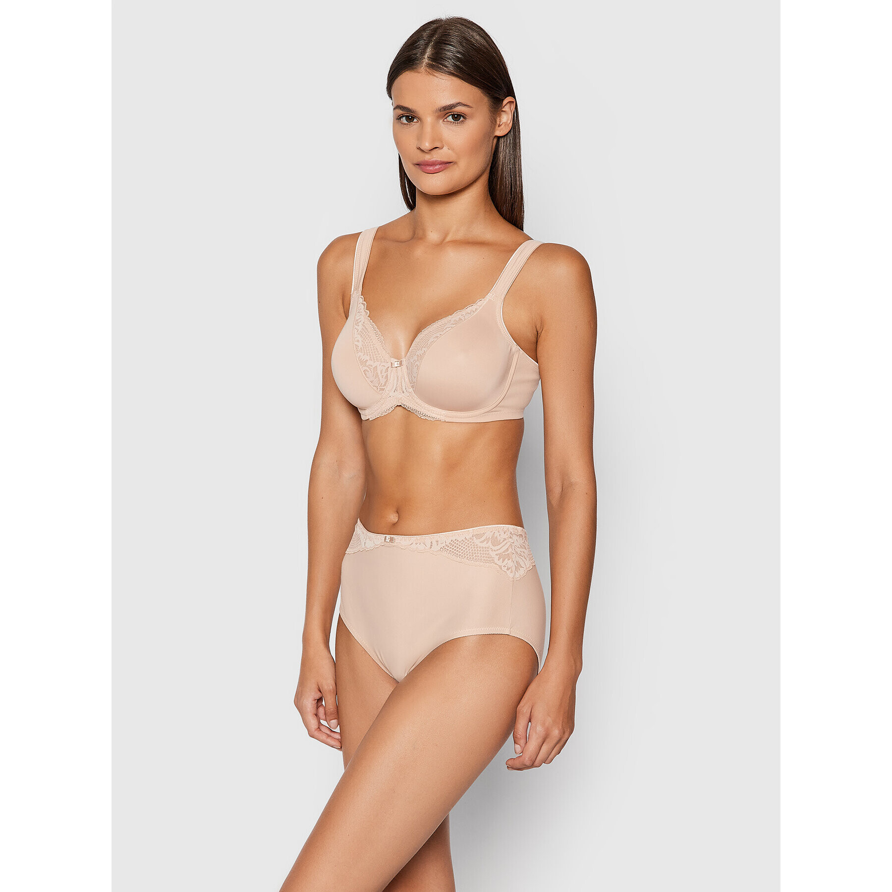 Triumph Сутиен с банели Modern Lace 10207538 Бежов - Pepit.bg