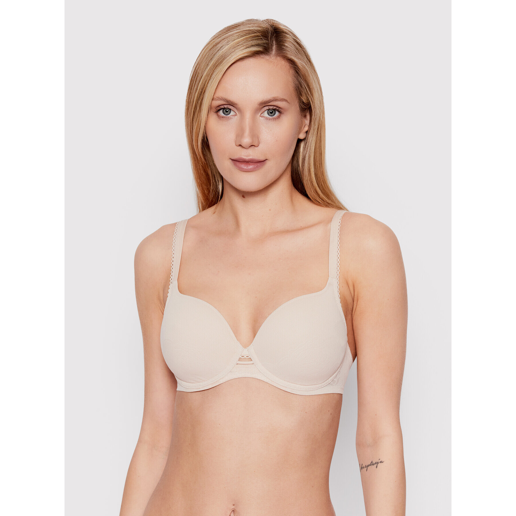 Triumph Сутиен с банели Wild Rose Sensation 10205990 Бежов - Pepit.bg