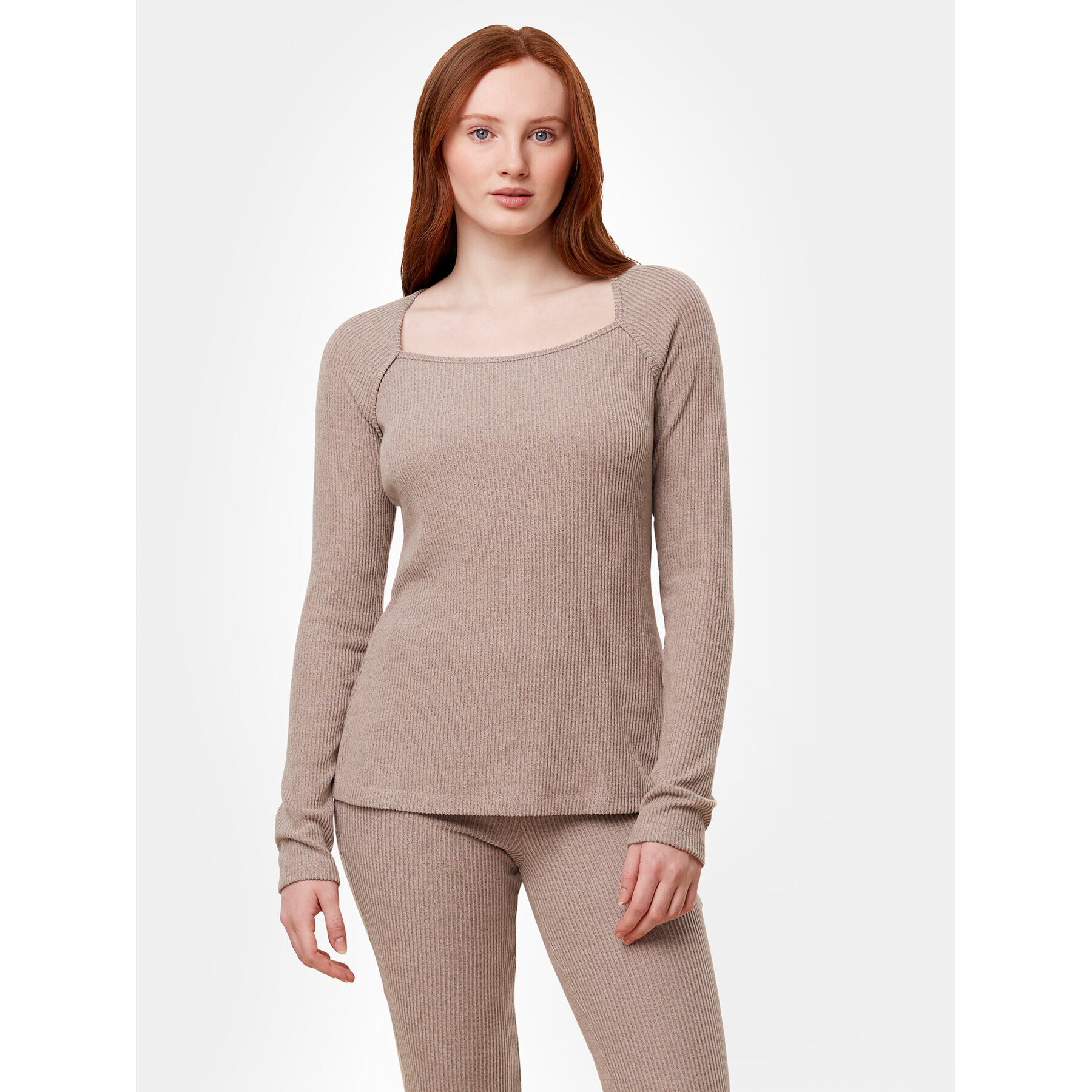 Triumph Тениска на пижама Thermal MyWear Top LSL 10216551 Бежов Regular Fit - Pepit.bg