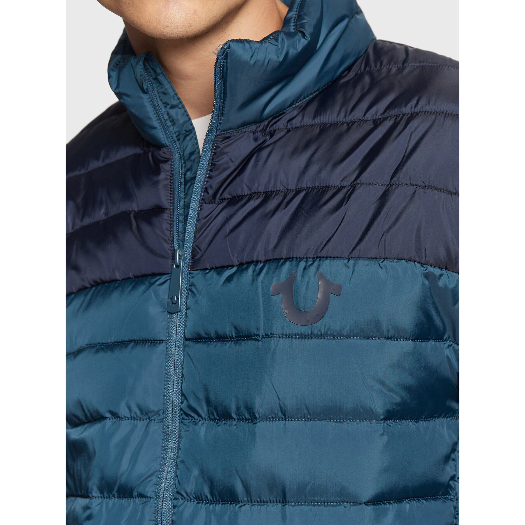 True Religion Пухено яке Light Puffer 106325 Тъмносин Regular Fit - Pepit.bg