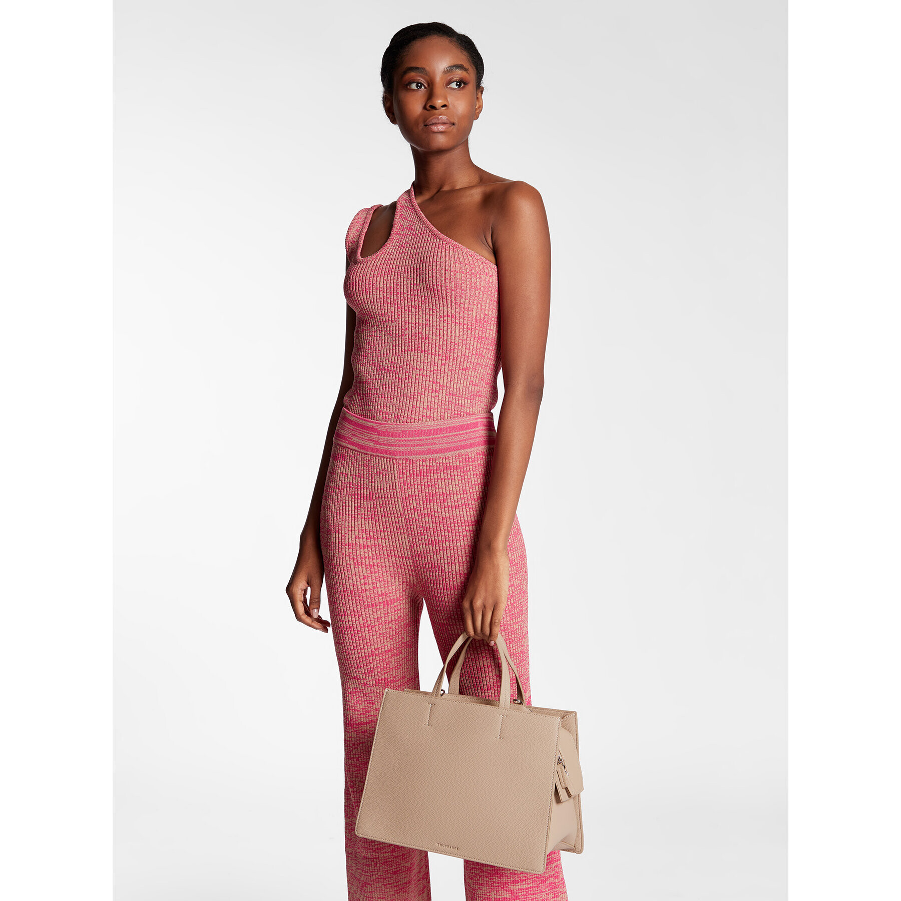 Trussardi Дамска чанта 75B01363 Бежов - Pepit.bg