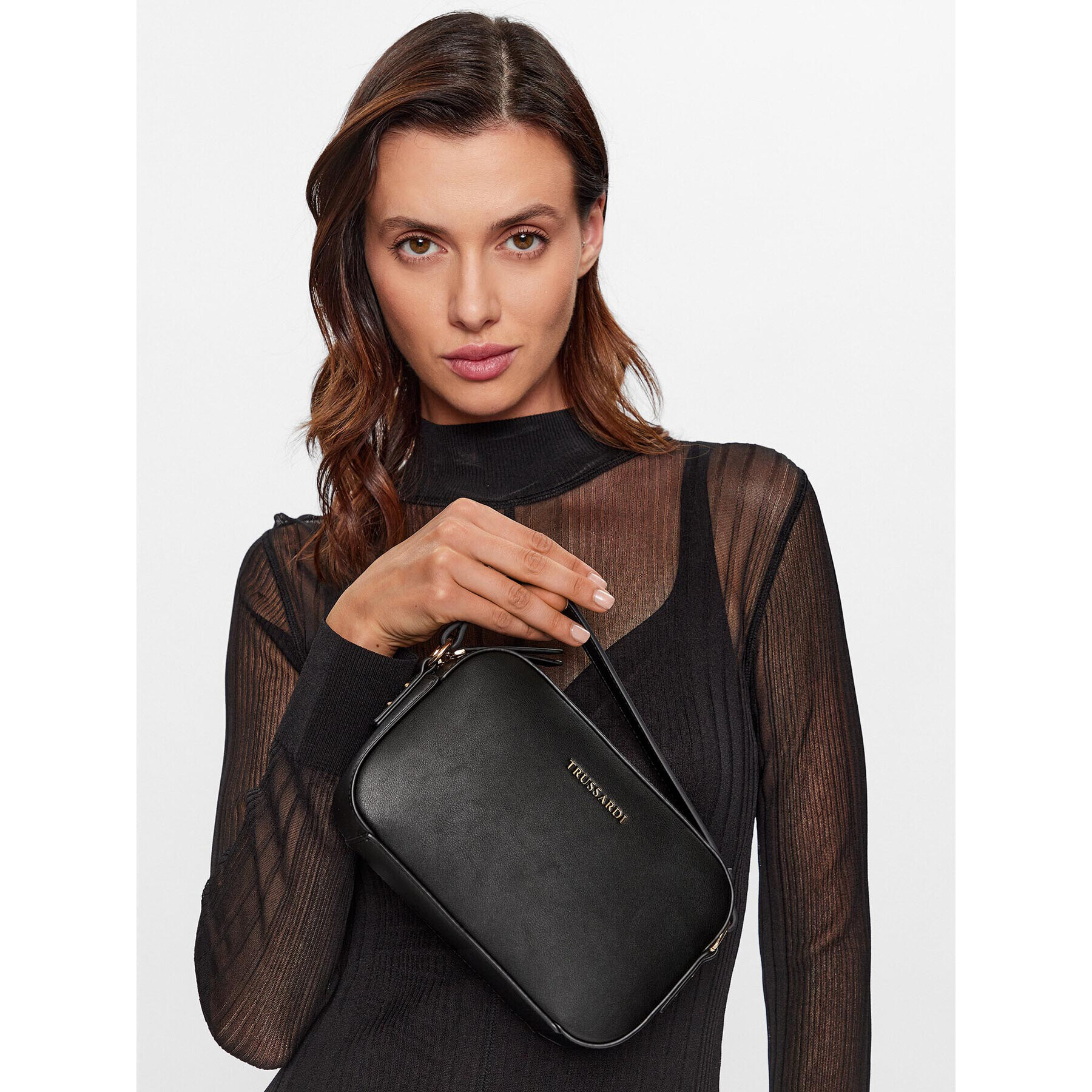 Trussardi Дамска чанта Lisbona Camera Bag 75B01533 Черен - Pepit.bg