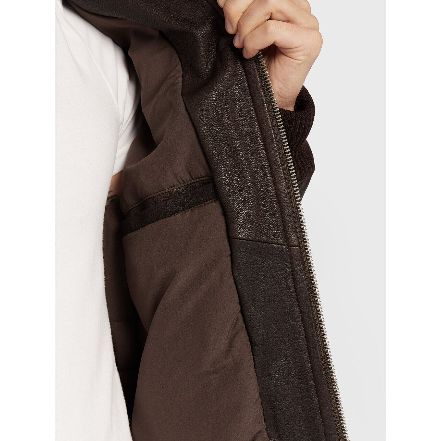 Trussardi Кожено яке 52S00756 Кафяв Regular Fit - Pepit.bg