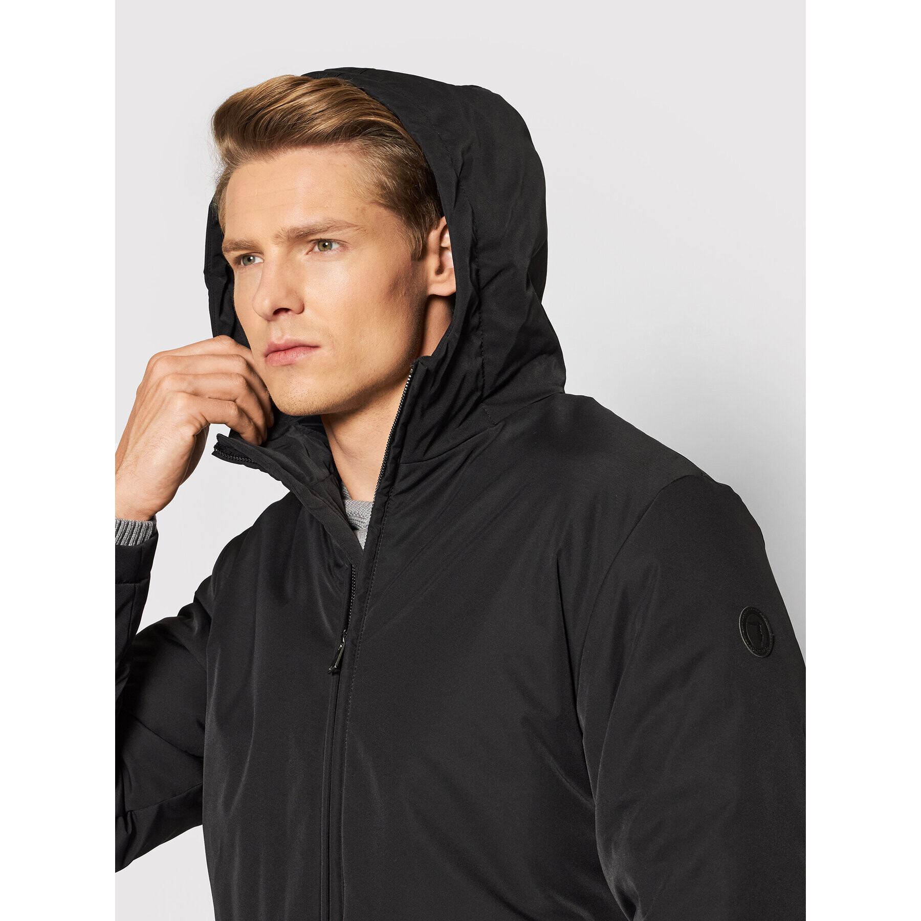 Trussardi Преходно яке Poly 52S00615 Черен Regular Fit - Pepit.bg