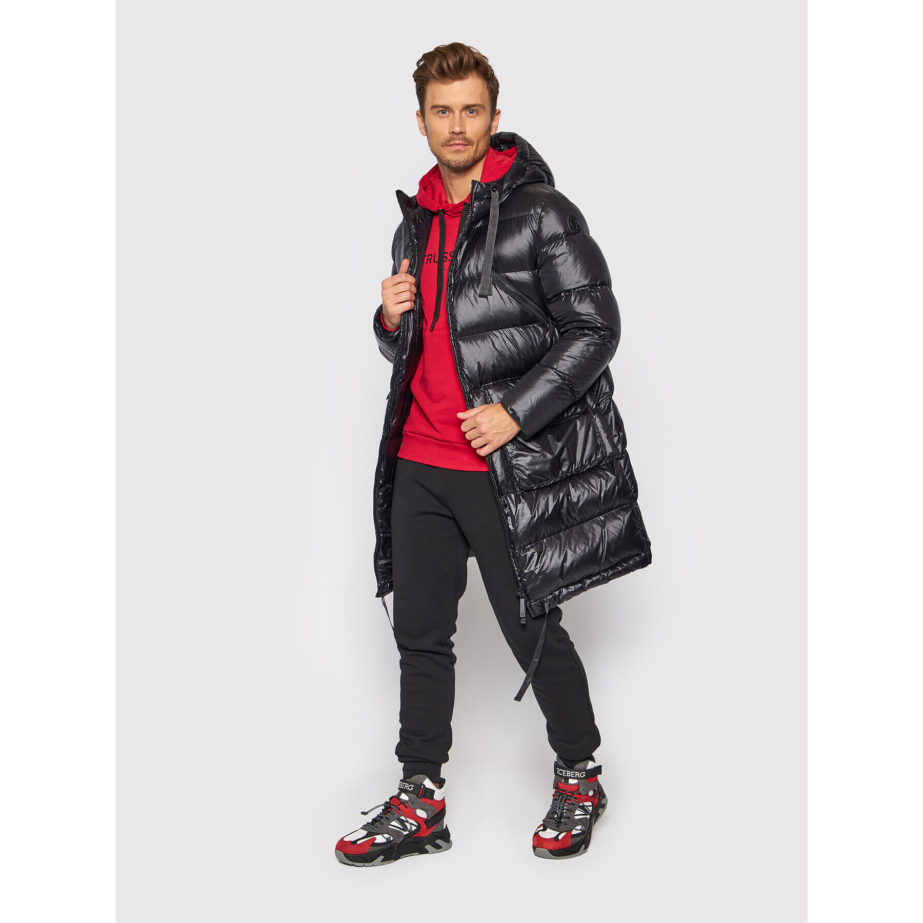 Trussardi Пухено яке 52S00628 Черен Regular Fit - Pepit.bg