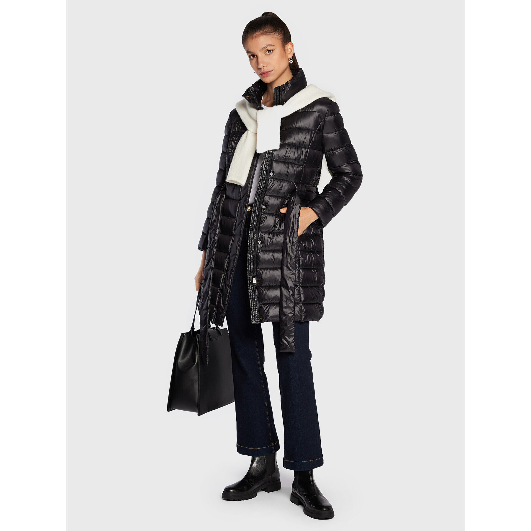 Trussardi Пухено яке 56S00802 Черен Regular Fit - Pepit.bg