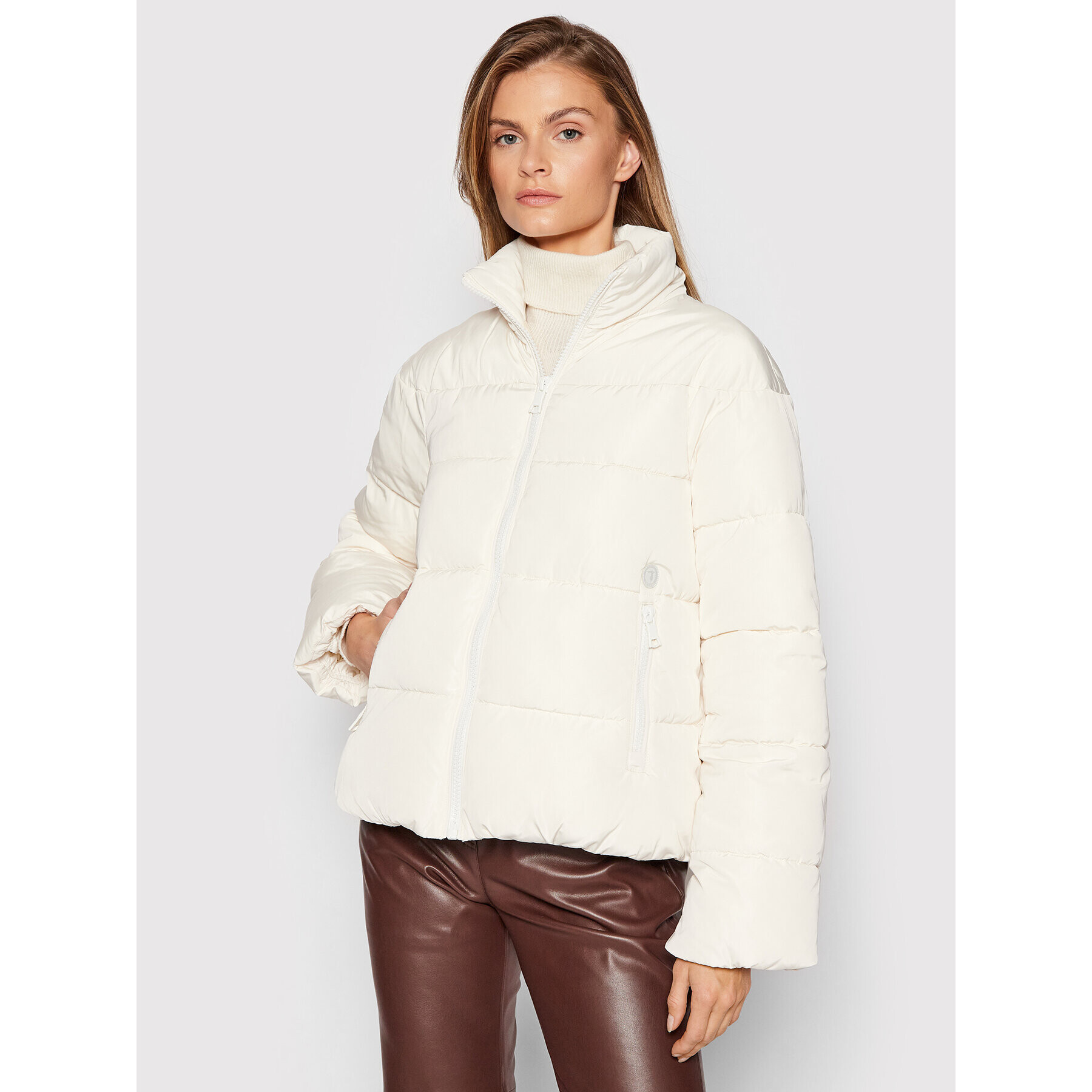 Trussardi Пухено яке Tecno 56S00700 Бежов Relaxed Fit - Pepit.bg